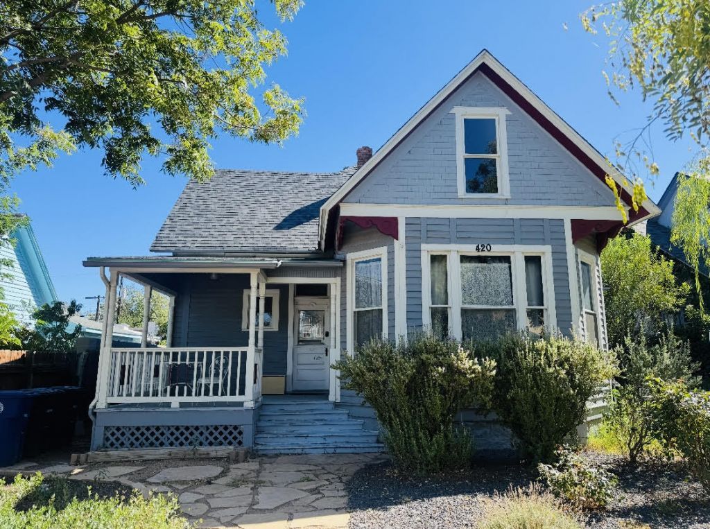 Albuquerque, New Mexico, 87102, United States, 3 Bedrooms Bedrooms, ,3 BathroomsBathrooms,Residential,For Sale,1967070