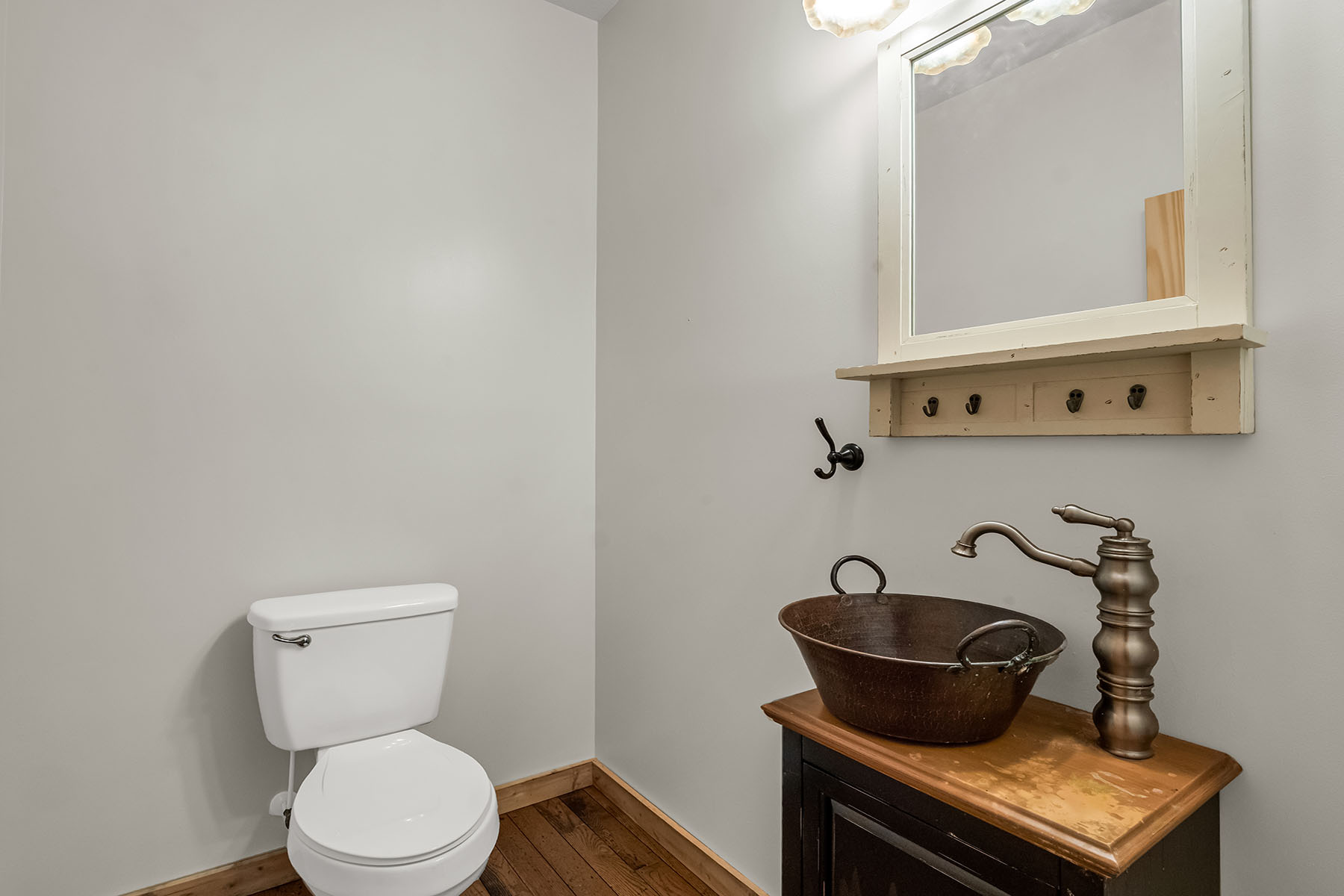  LAKE LURE - 物件實景