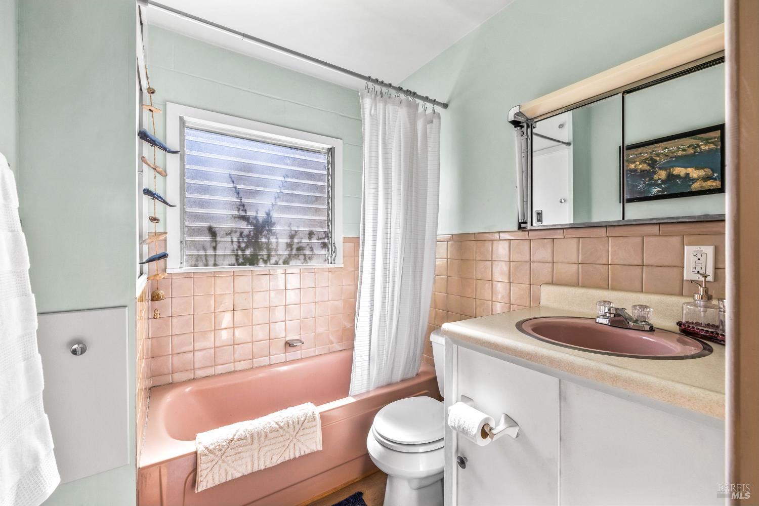 Elk, California, 95432, United States, 2 Bedrooms Bedrooms, ,2 BathroomsBathrooms,Residential,For Sale,1993242