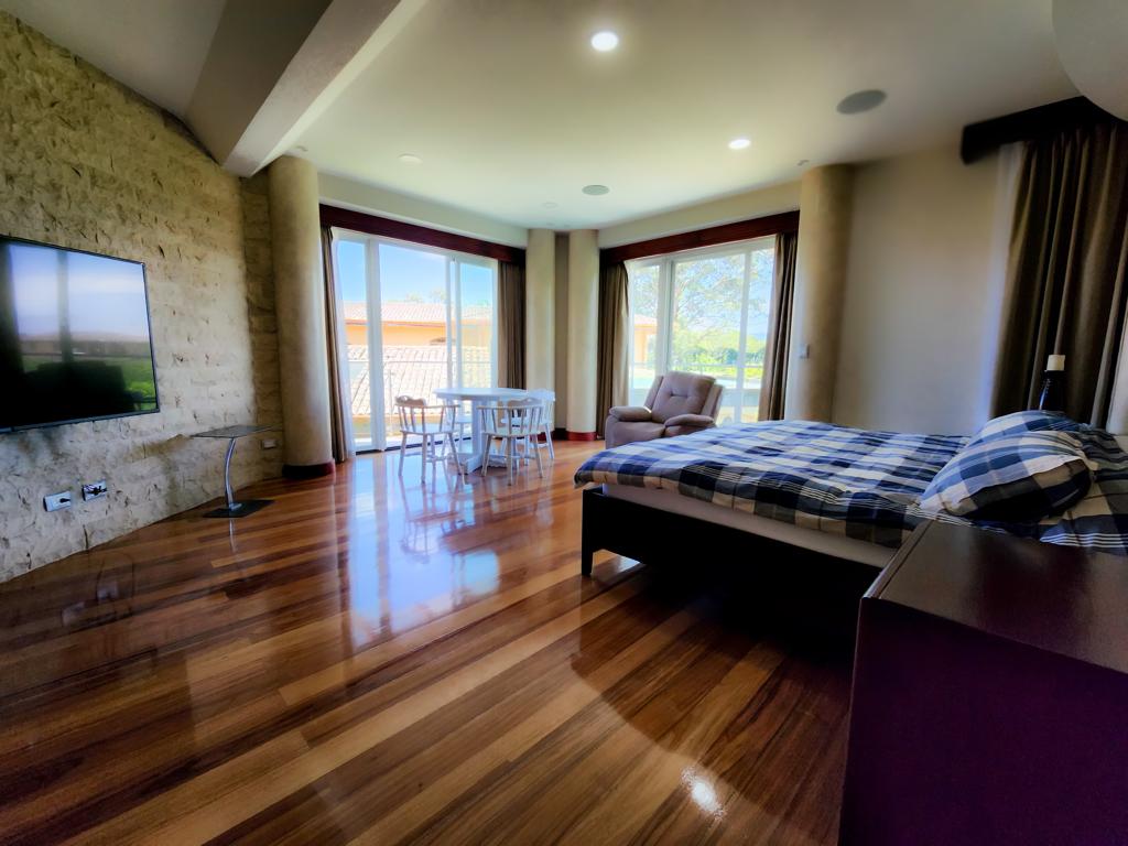 Curridabat, Curridabat, San Jose, CR, 6 Bedrooms Bedrooms, ,7 BathroomsBathrooms,Residential,For Sale,Curridabat,1587516