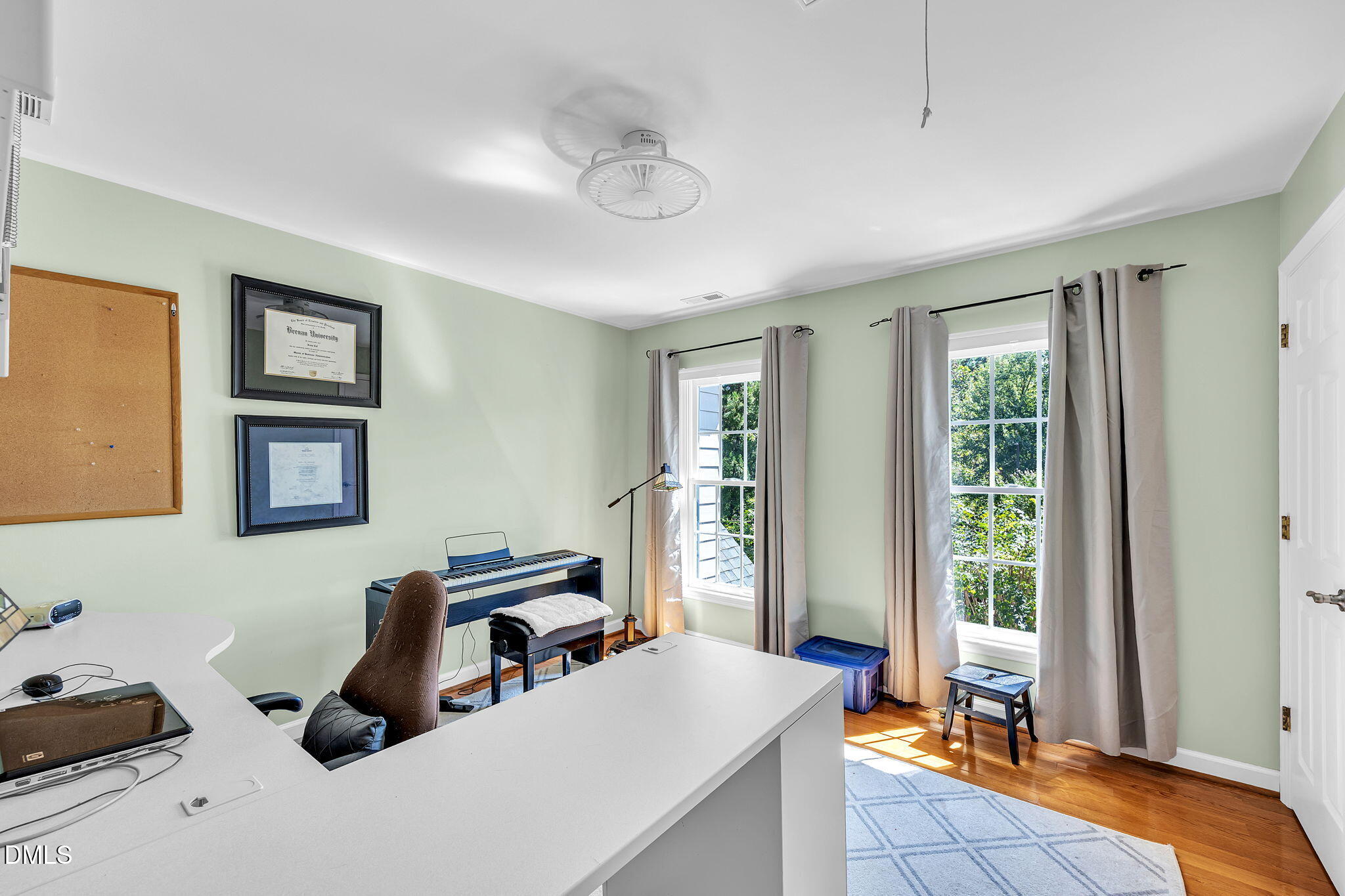 Durham, North Carolina, 27712, United States, 5 Bedrooms Bedrooms, ,3 BathroomsBathrooms,Residential,For Sale,1980310