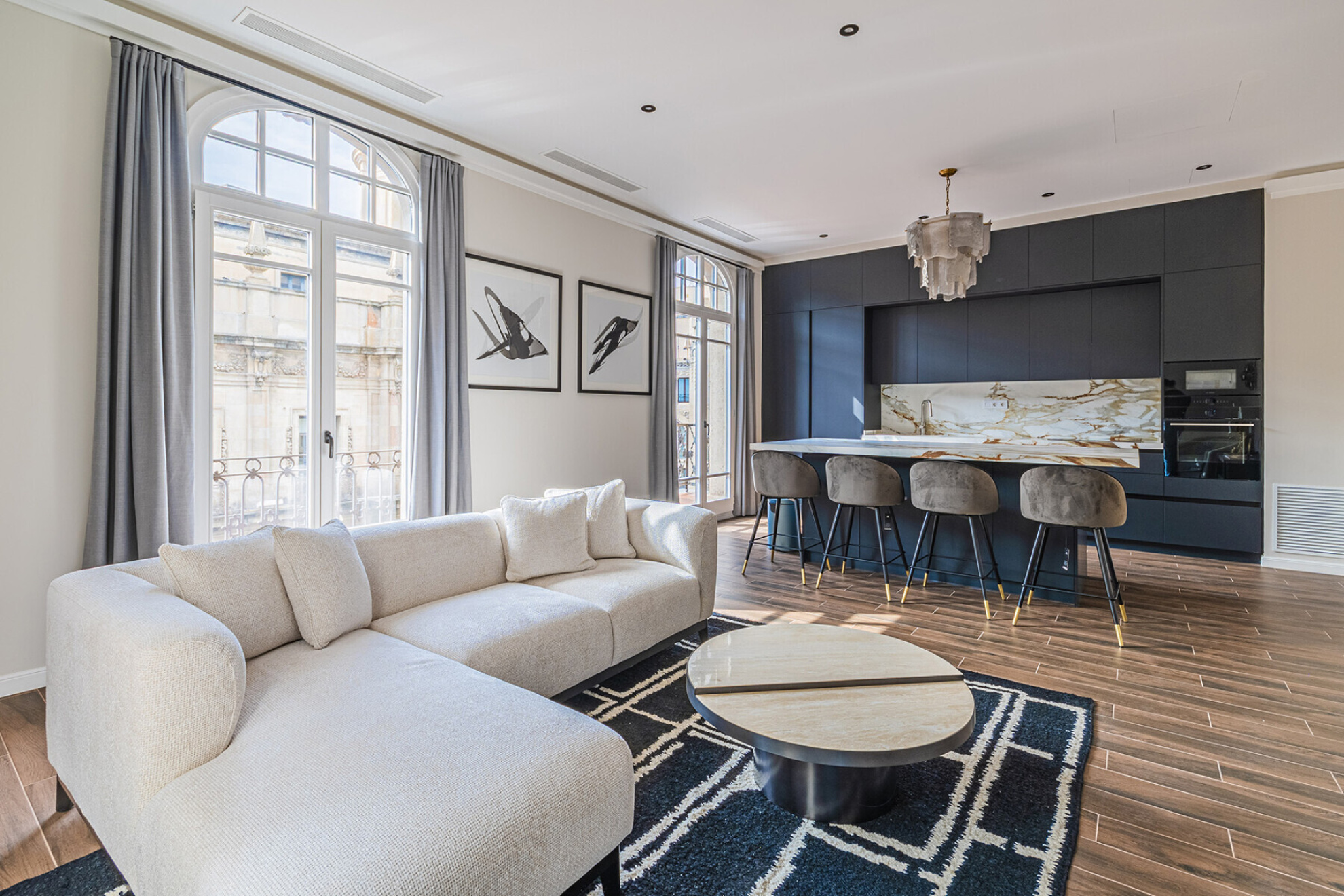  Extraordinary corner apartment on high floor with sea-views - 物件實景