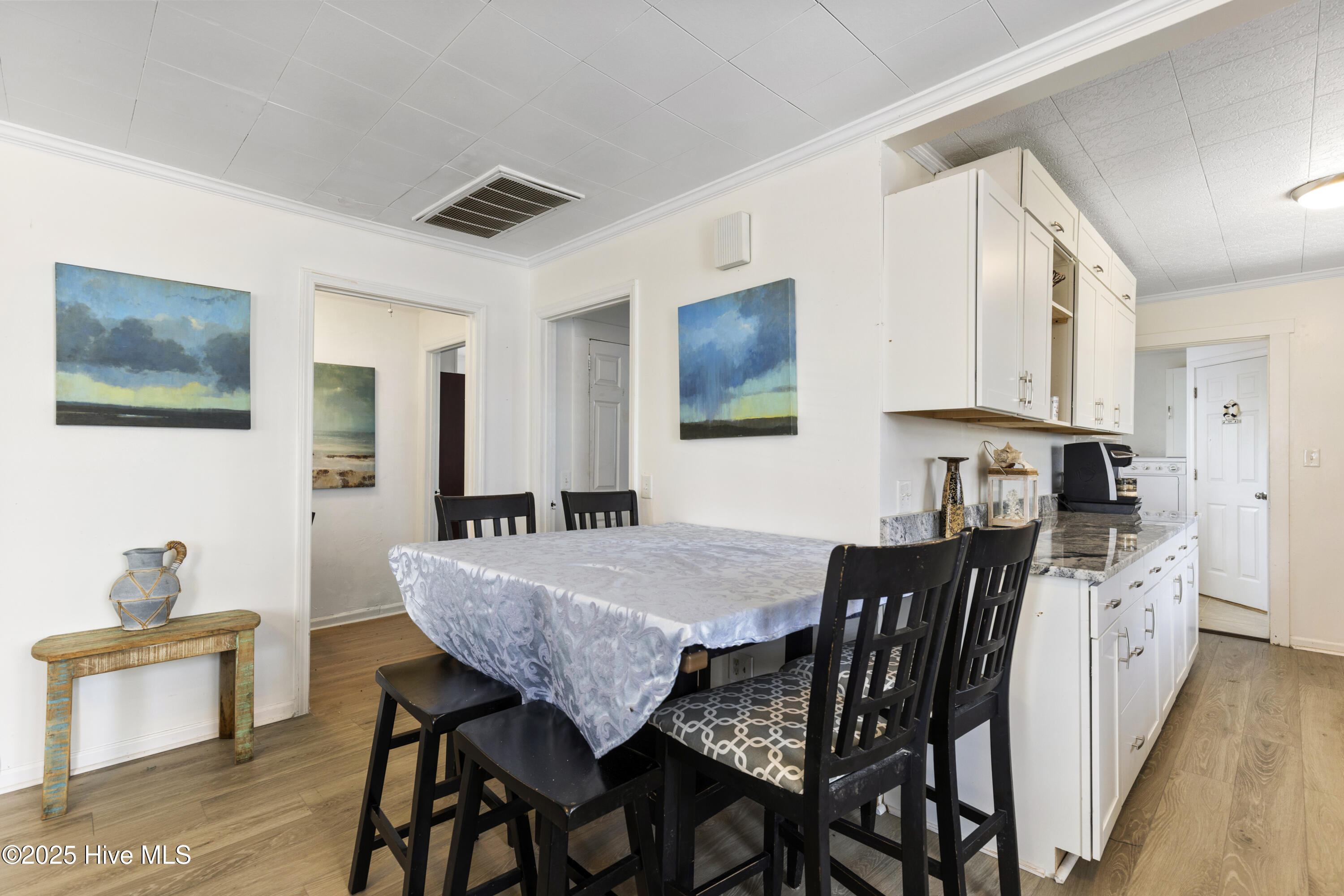Carolina Beach, North Carolina, 28428, United States, 3 Bedrooms Bedrooms, ,2 BathroomsBathrooms,Residential,For Sale,1837504