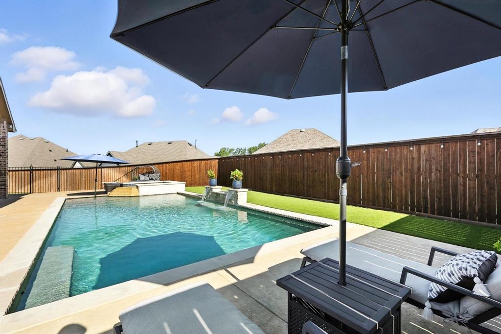 Little Elm, Texas, 75068, United States, 4 Bedrooms Bedrooms, ,3 BathroomsBathrooms,Residential,For Sale,1905823
