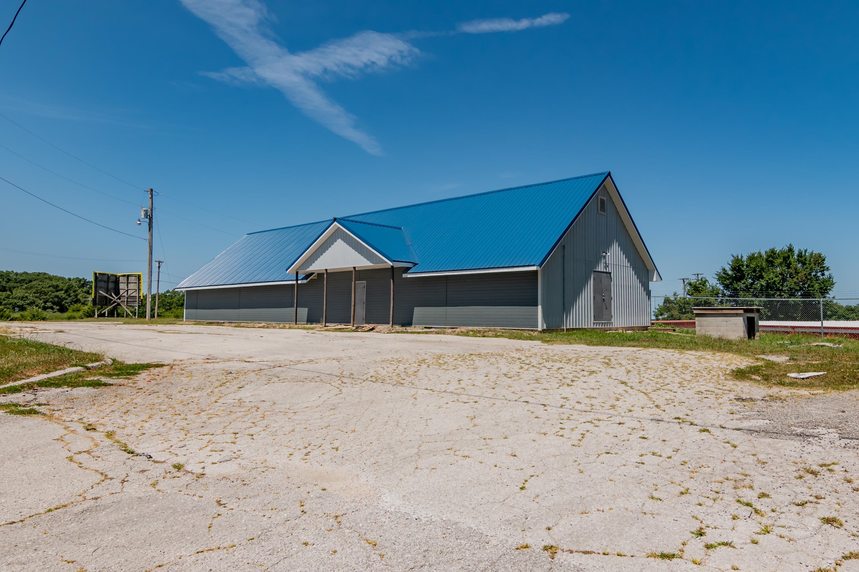 Reeds Spring, Missouri, 65737, United States, ,Residential,For Sale,2005505