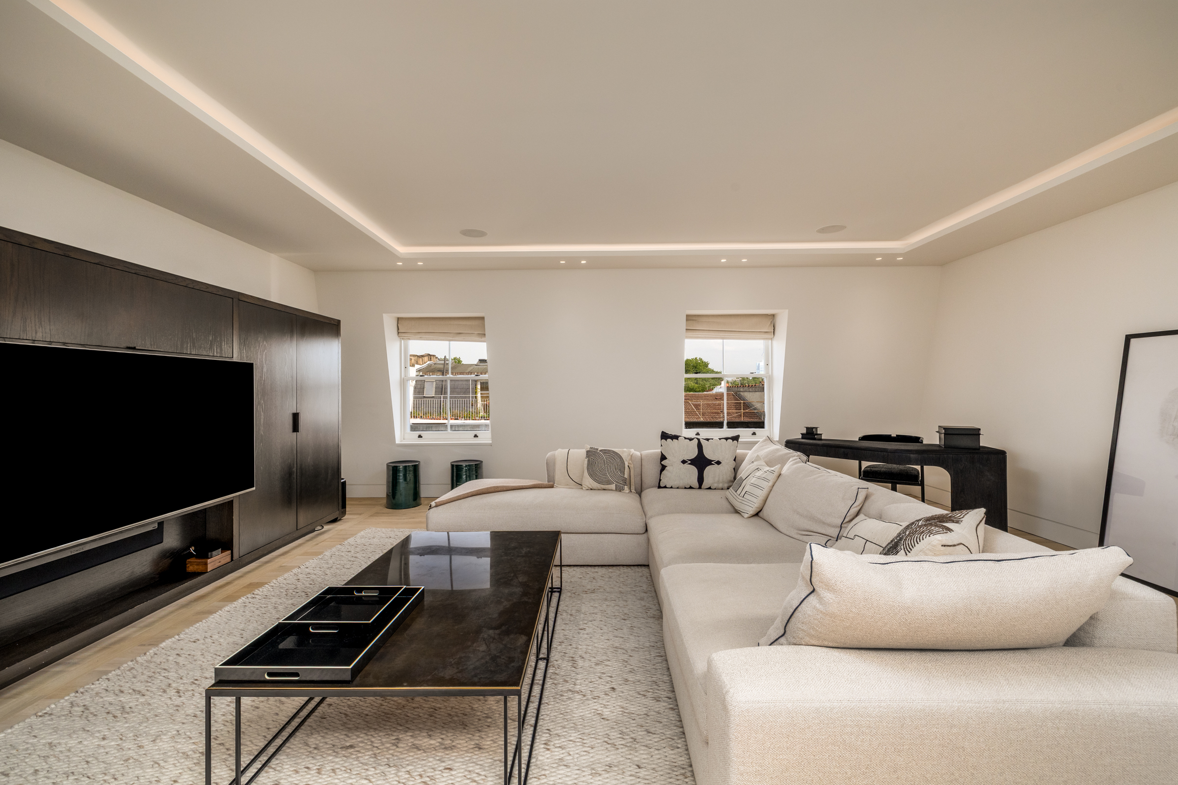  Beautiful Duplex Penthouse with Communal Garden Access - 物件實景