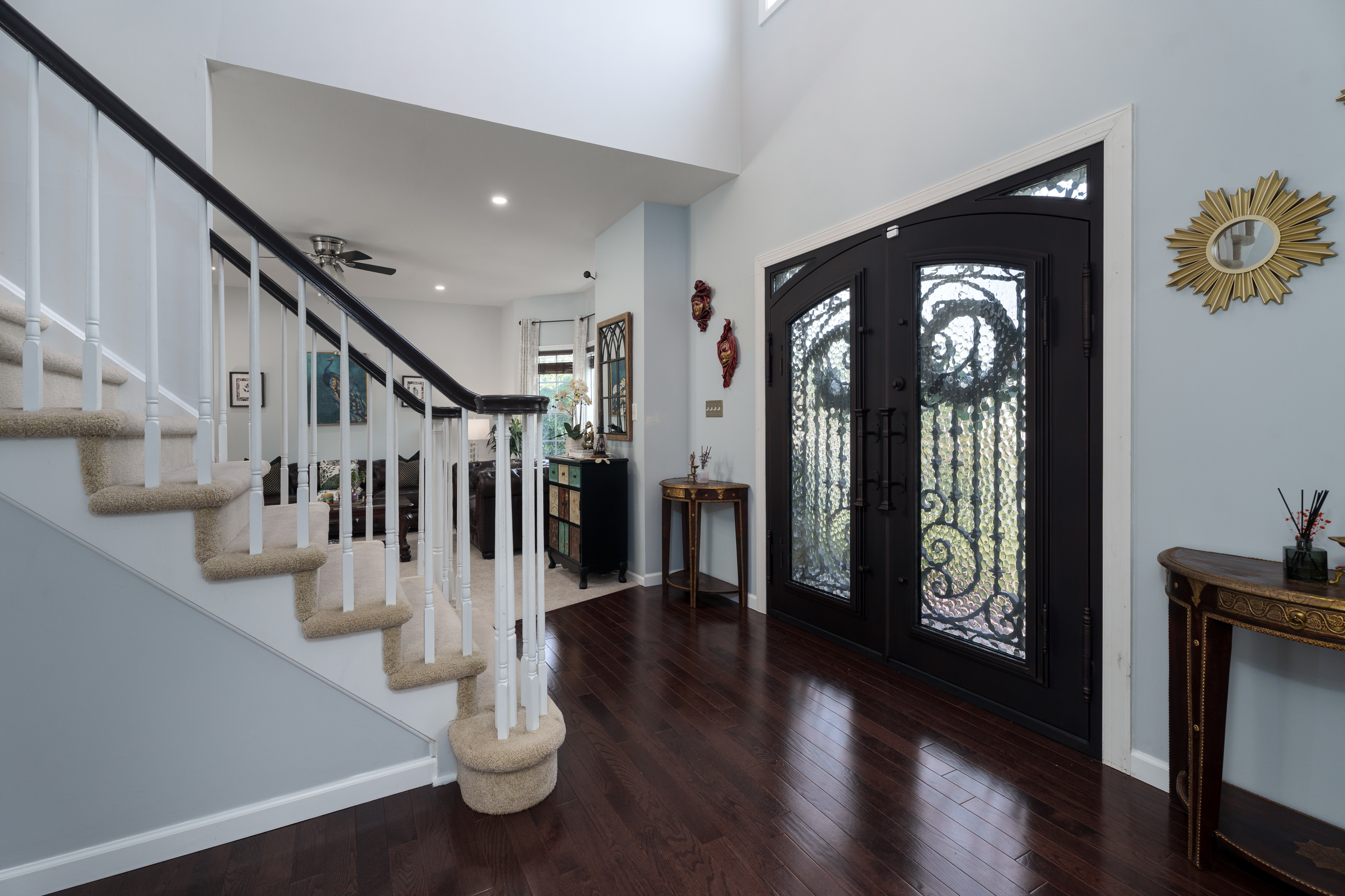  Bright Updated Kitchen, Bold New Bathrooms, Beautiful Setting - 物件實景
