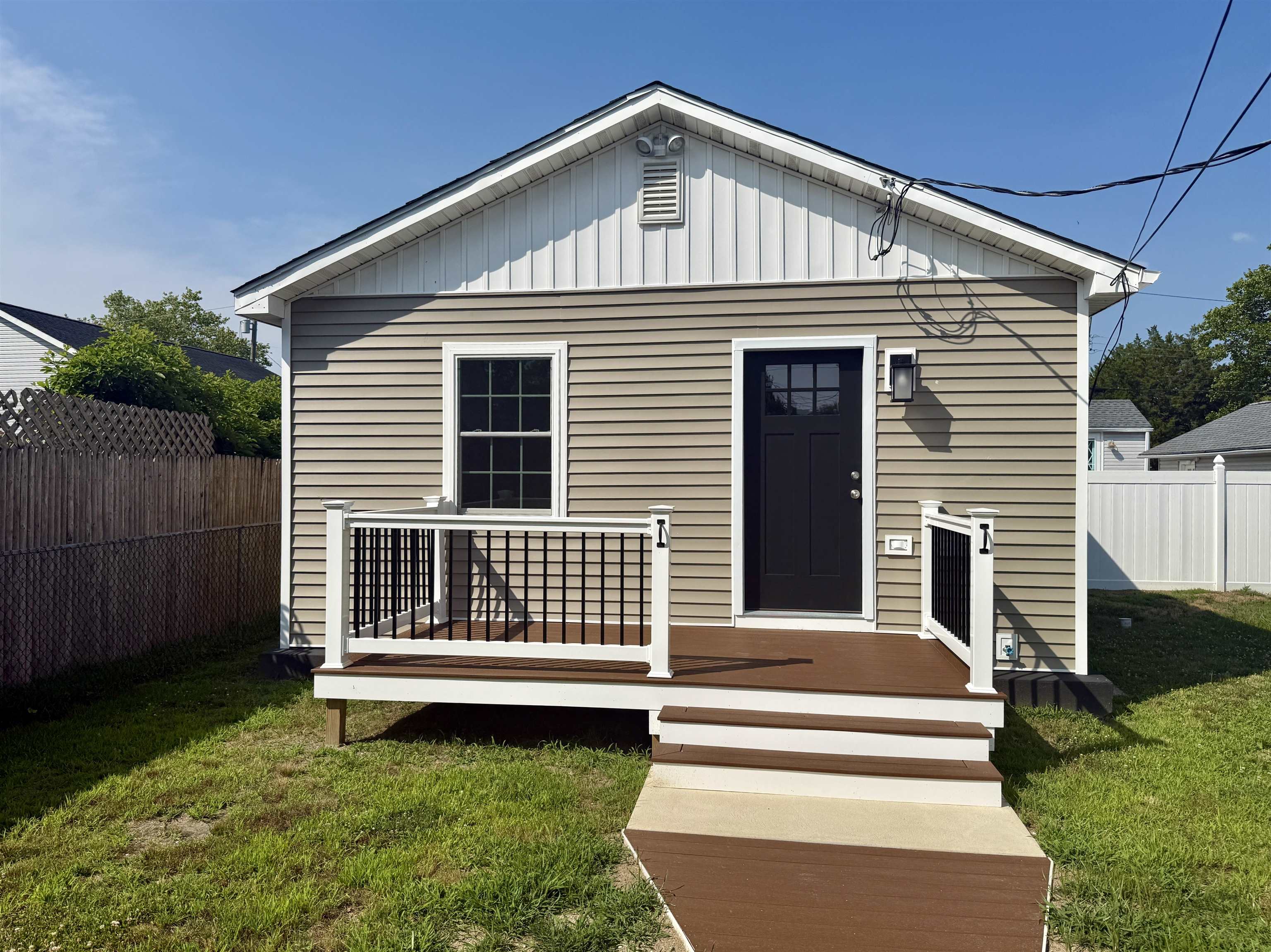 Del Haven, New Jersey, 08251, United States, 4 Bedrooms Bedrooms, ,3 BathroomsBathrooms,Residential,For Sale,1927853