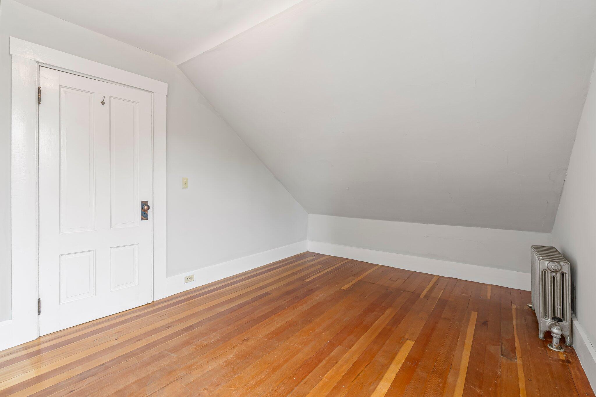 Limerick, Maine, 04048, United States, 4 Bedrooms Bedrooms, ,2 BathroomsBathrooms,Residential,For Sale,1916367