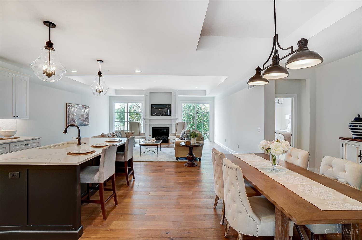 Madeira, Ohio, 45243, United States, 3 Bedrooms Bedrooms, ,3 BathroomsBathrooms,Residential,For Sale,2001703