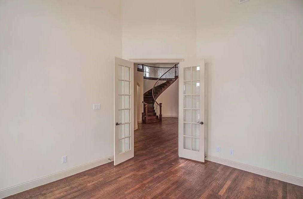 Irving, Texas, 75038, United States, 4 Bedrooms Bedrooms, ,5 BathroomsBathrooms,Residential,For Sale,1836156
