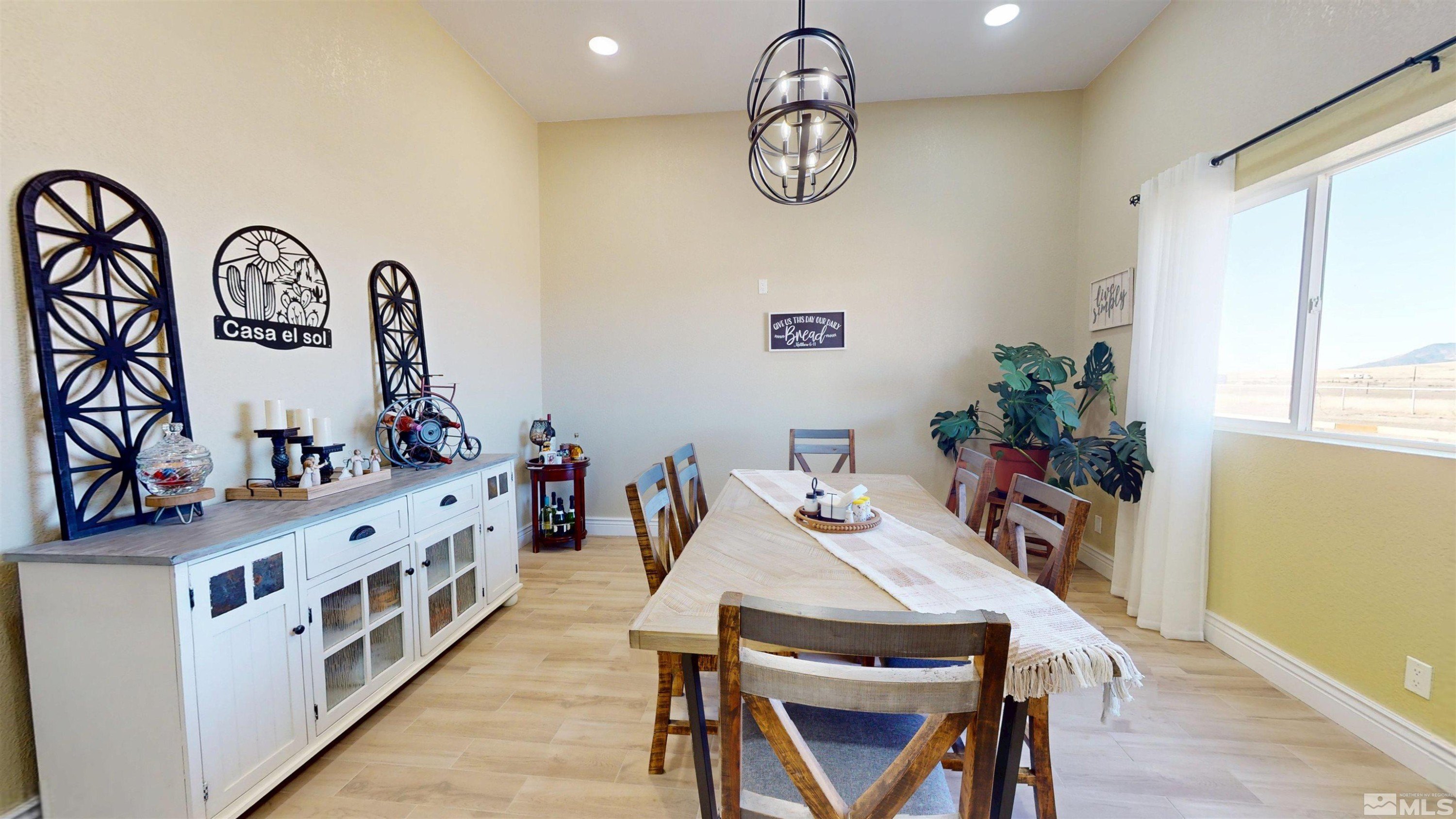 Winnemucca, Nevada, 89445, United States, 3 Bedrooms Bedrooms, ,3 BathroomsBathrooms,Residential,For Sale,1930480