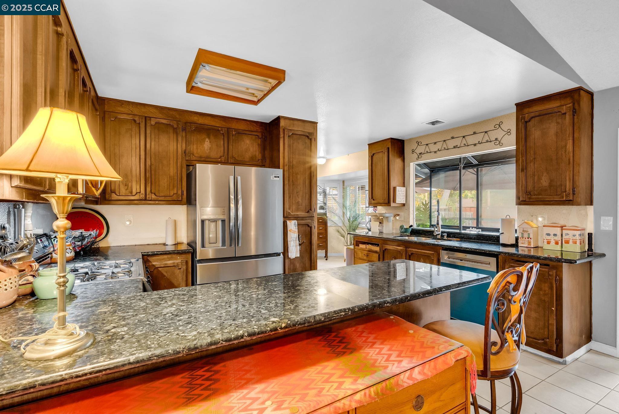 Concord, California, 94521, United States, 4 Bedrooms Bedrooms, ,2 BathroomsBathrooms,Residential,For Sale,1914040