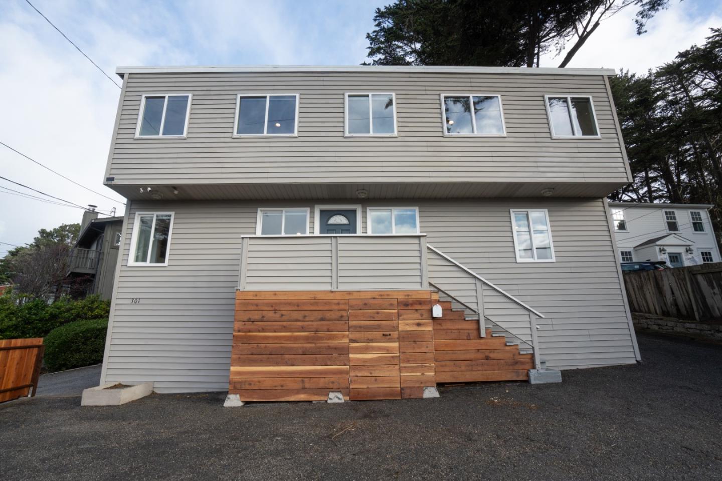 Pacifica, California, 94044, United States, 4 Bedrooms Bedrooms, ,5 BathroomsBathrooms,Residential,For Sale,1988346