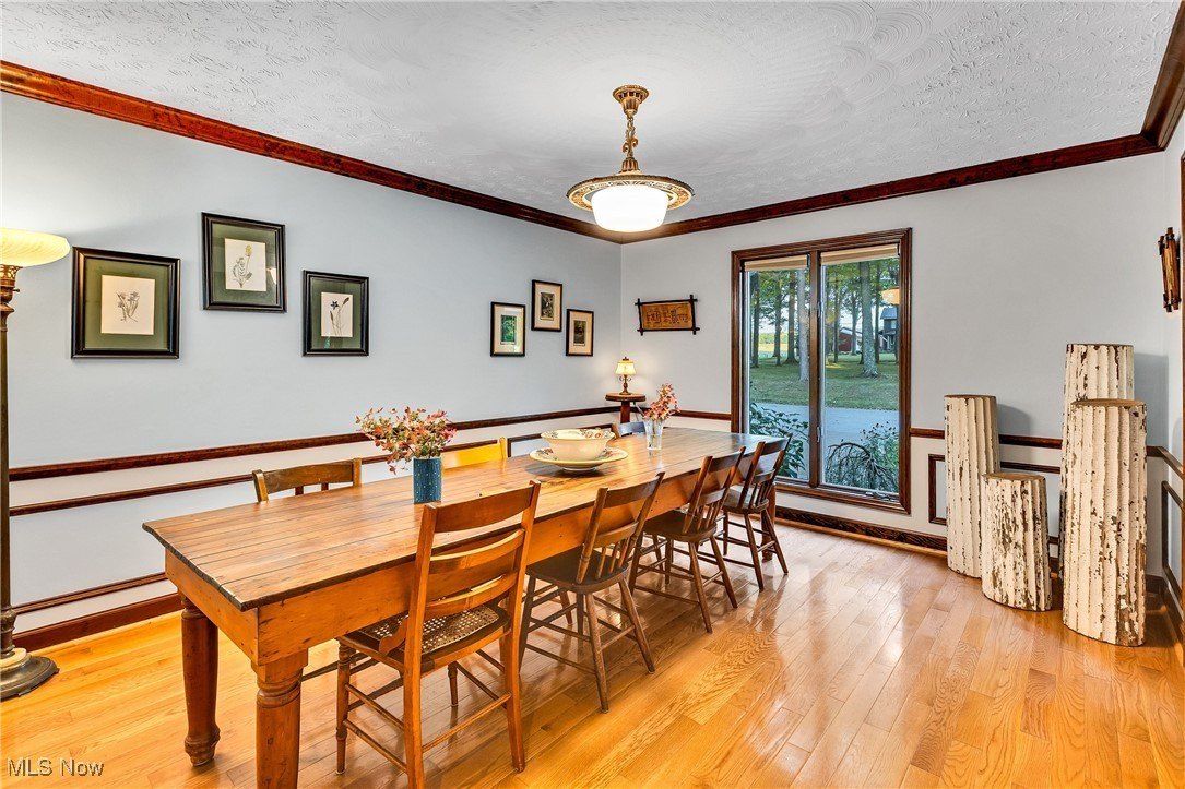 Kinsman, Ohio, 44428, United States, 4 Bedrooms Bedrooms, ,4 BathroomsBathrooms,Residential,For Sale,1983424