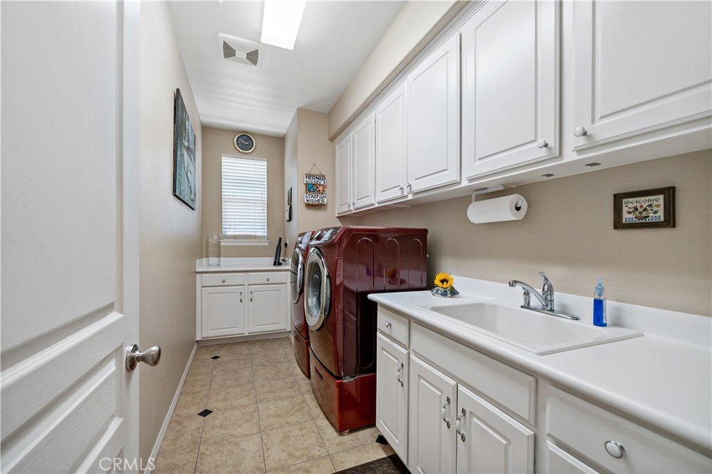 Menifee, California, 92585, United States, 3 Bedrooms Bedrooms, ,3 BathroomsBathrooms,Residential,For Sale,2012611