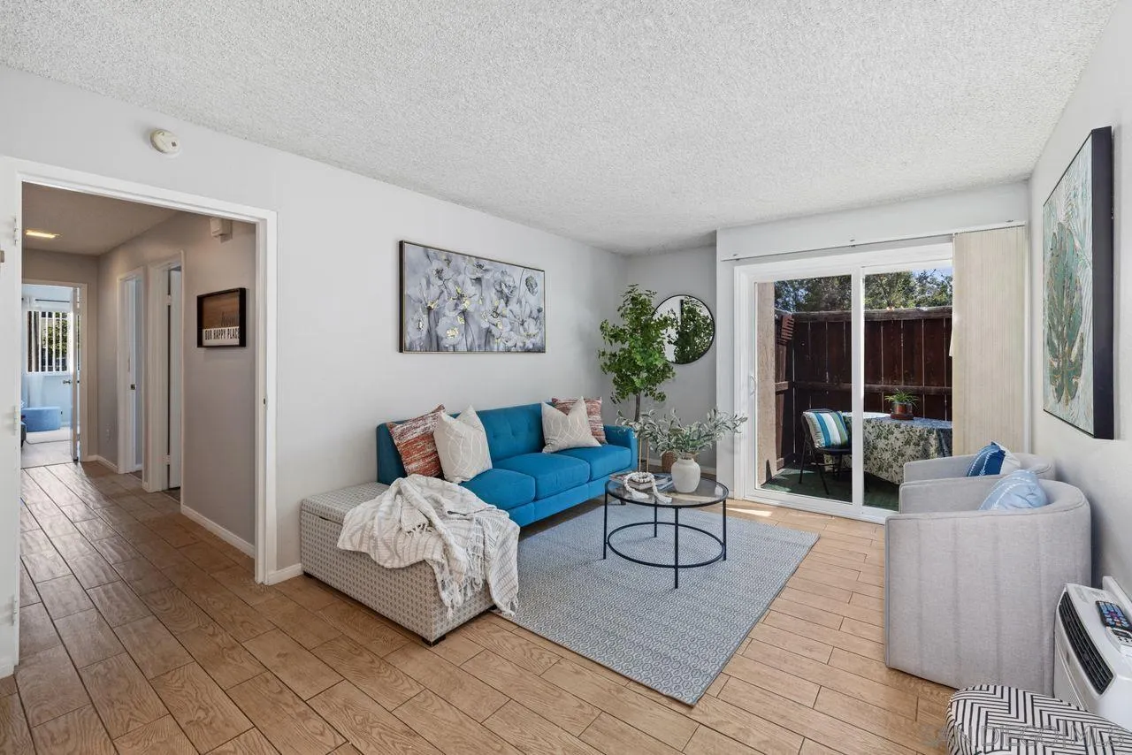 Poway, California, 92064, United States, 3 Bedrooms Bedrooms, ,2 BathroomsBathrooms,Residential,For Sale,1911410