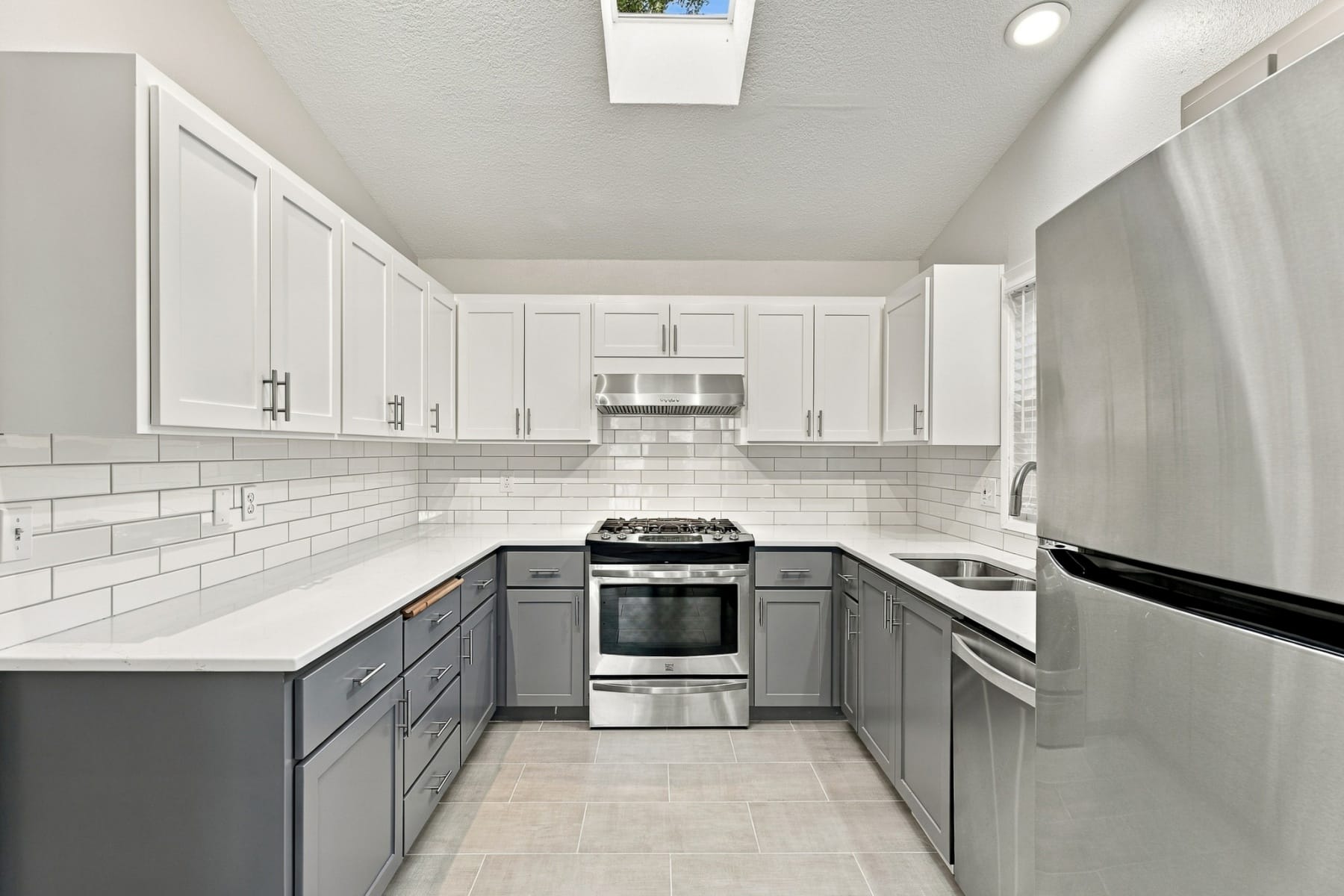  10023 SW QUAIL POST RD Portland, OR 97219 - 物件實景