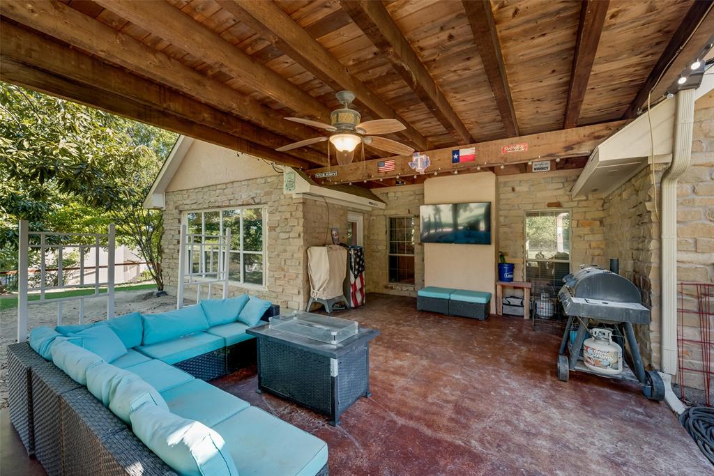 Melissa, Texas, 75454, United States, 4 Bedrooms Bedrooms, ,4 BathroomsBathrooms,Residential,For Sale,1986507