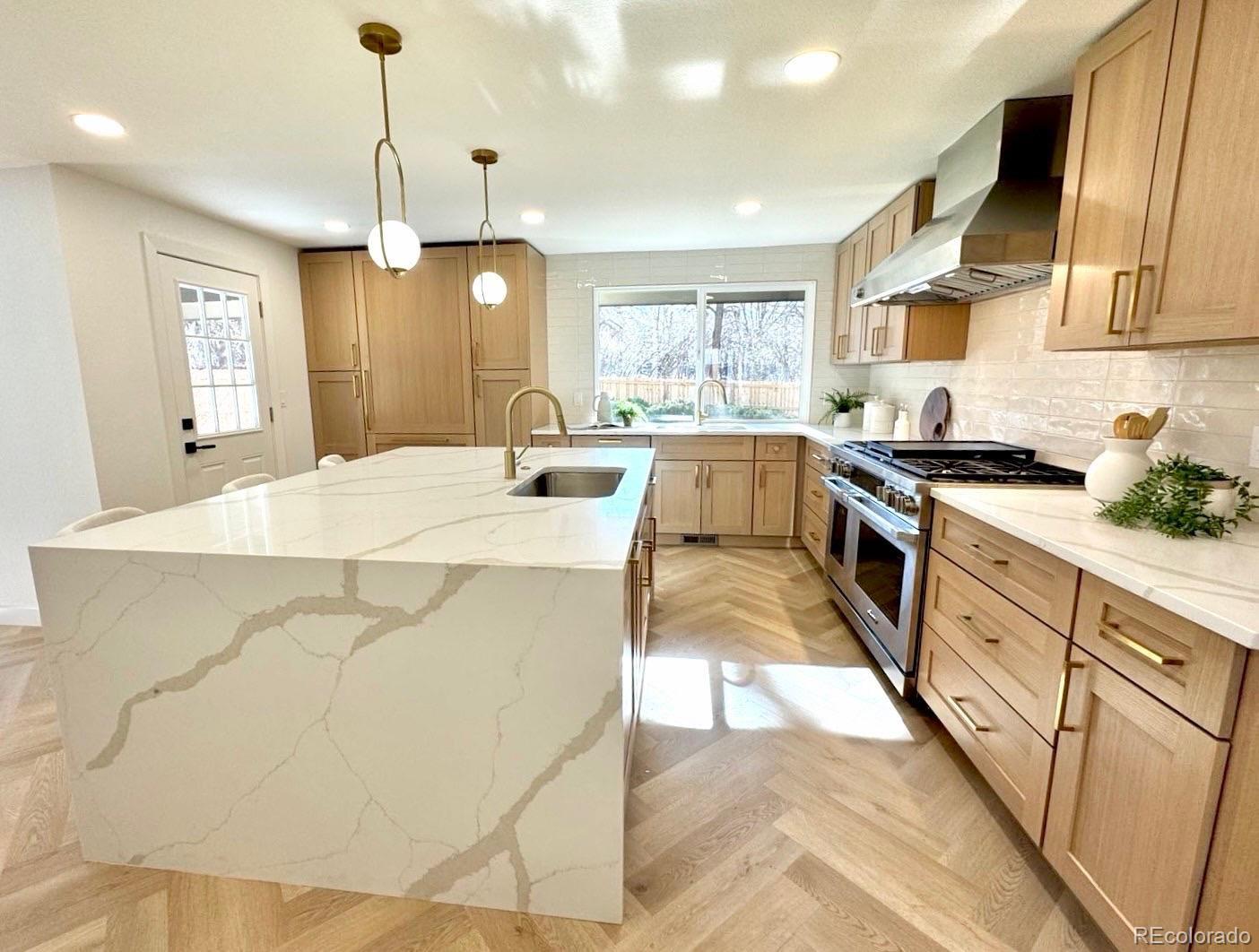 Denver, Colorado, 80237, United States, 5 Bedrooms Bedrooms, ,3 BathroomsBathrooms,Residential,For Sale,2005888