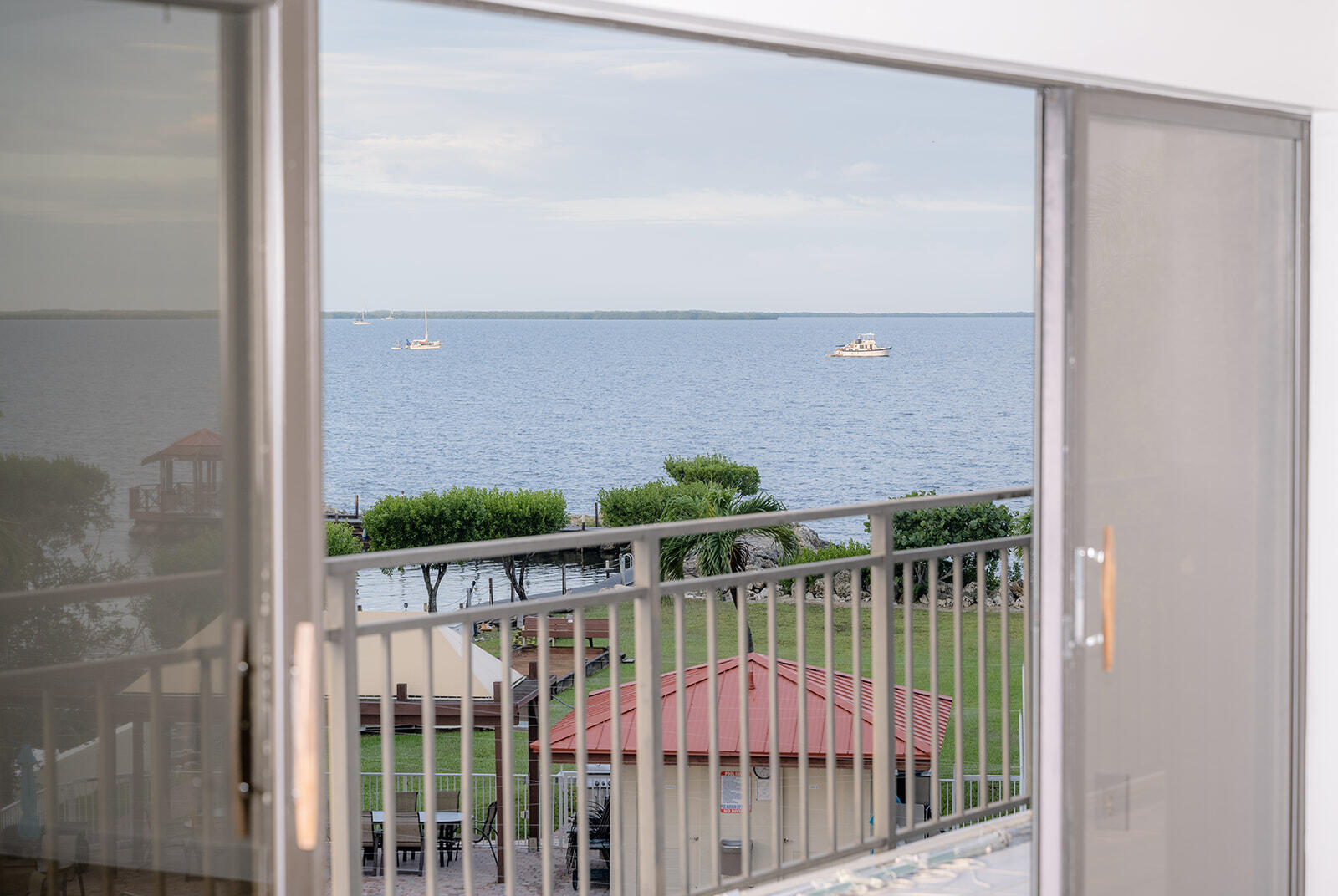 KEY LARGO, Florida, 33037, United States, 3 Bedrooms Bedrooms, ,2 BathroomsBathrooms,Residential,For Sale,1913329