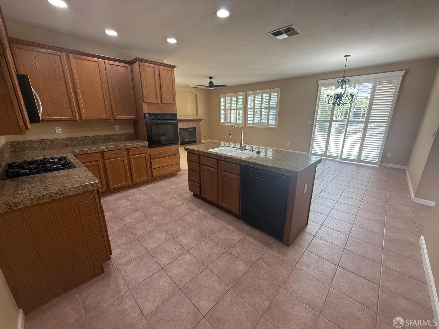 Antioch, California, 94531, United States, 4 Bedrooms Bedrooms, ,3 BathroomsBathrooms,Residential,For Sale,2038365