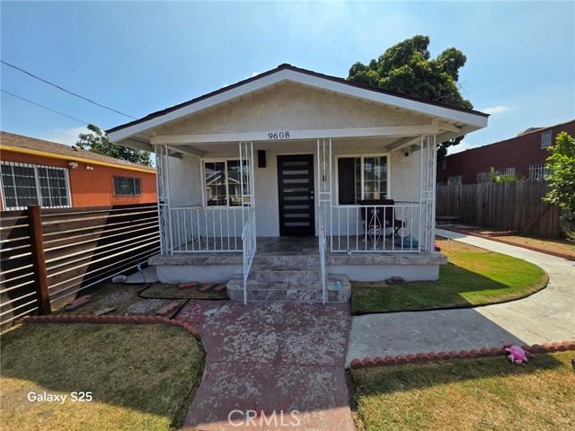 Los Angeles, California, 90002, United States, 3 Bedrooms Bedrooms, ,1 BathroomBathrooms,Residential,For Sale,1909715