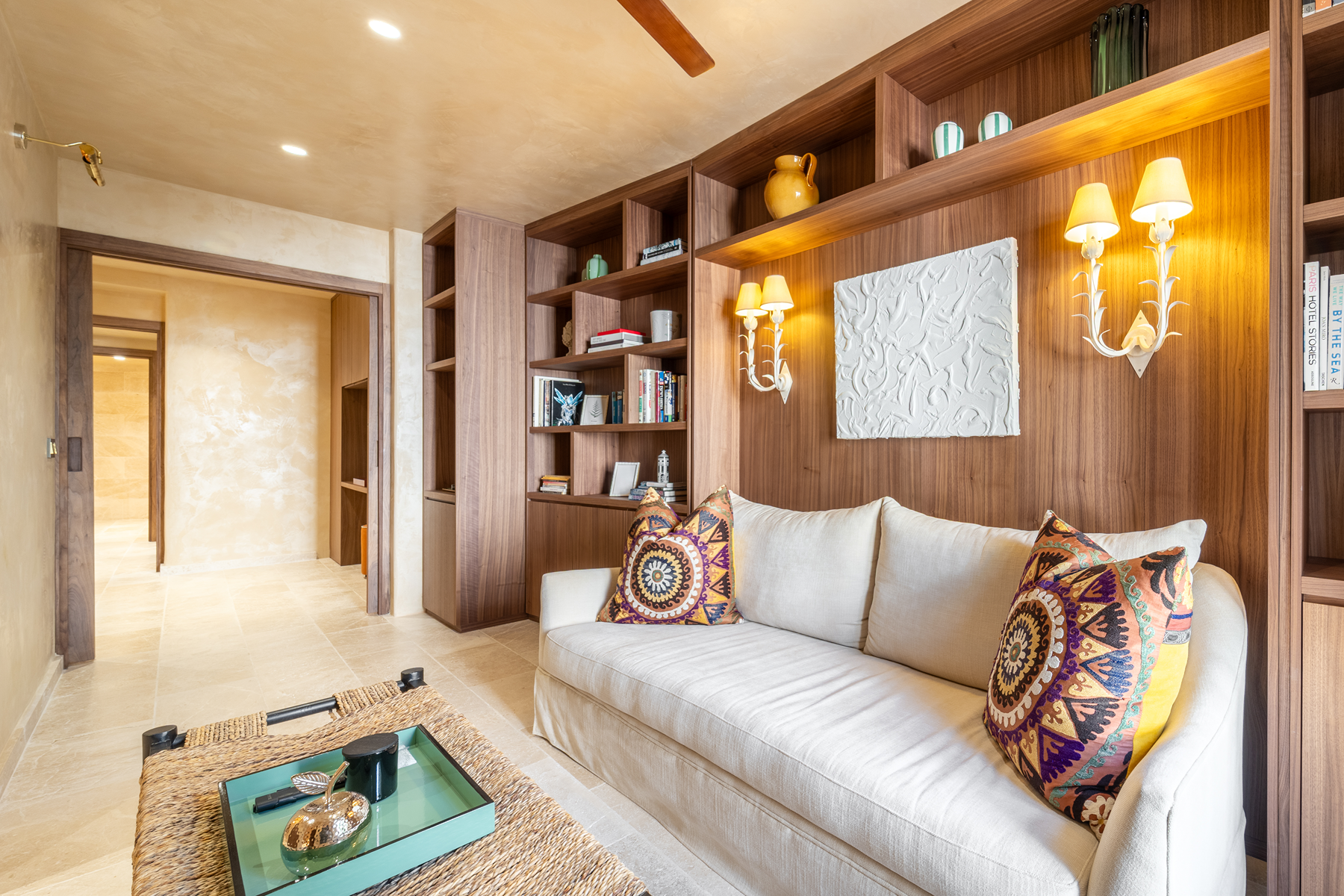  Artisan Masterpiece in an Exclusive Golden Mile Community - 物件實景