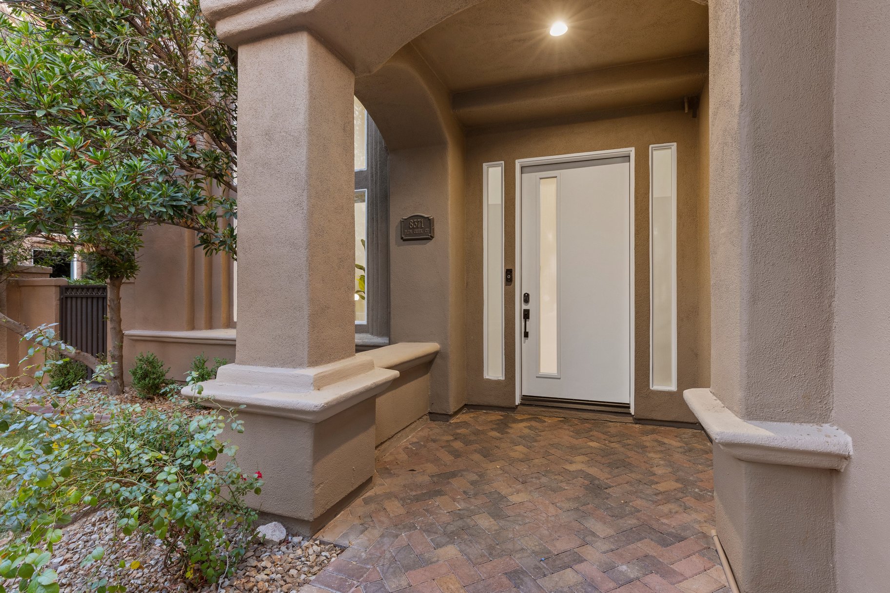  Golf Front Luxury in Guard-Gated Spanish Trail - 物件實景