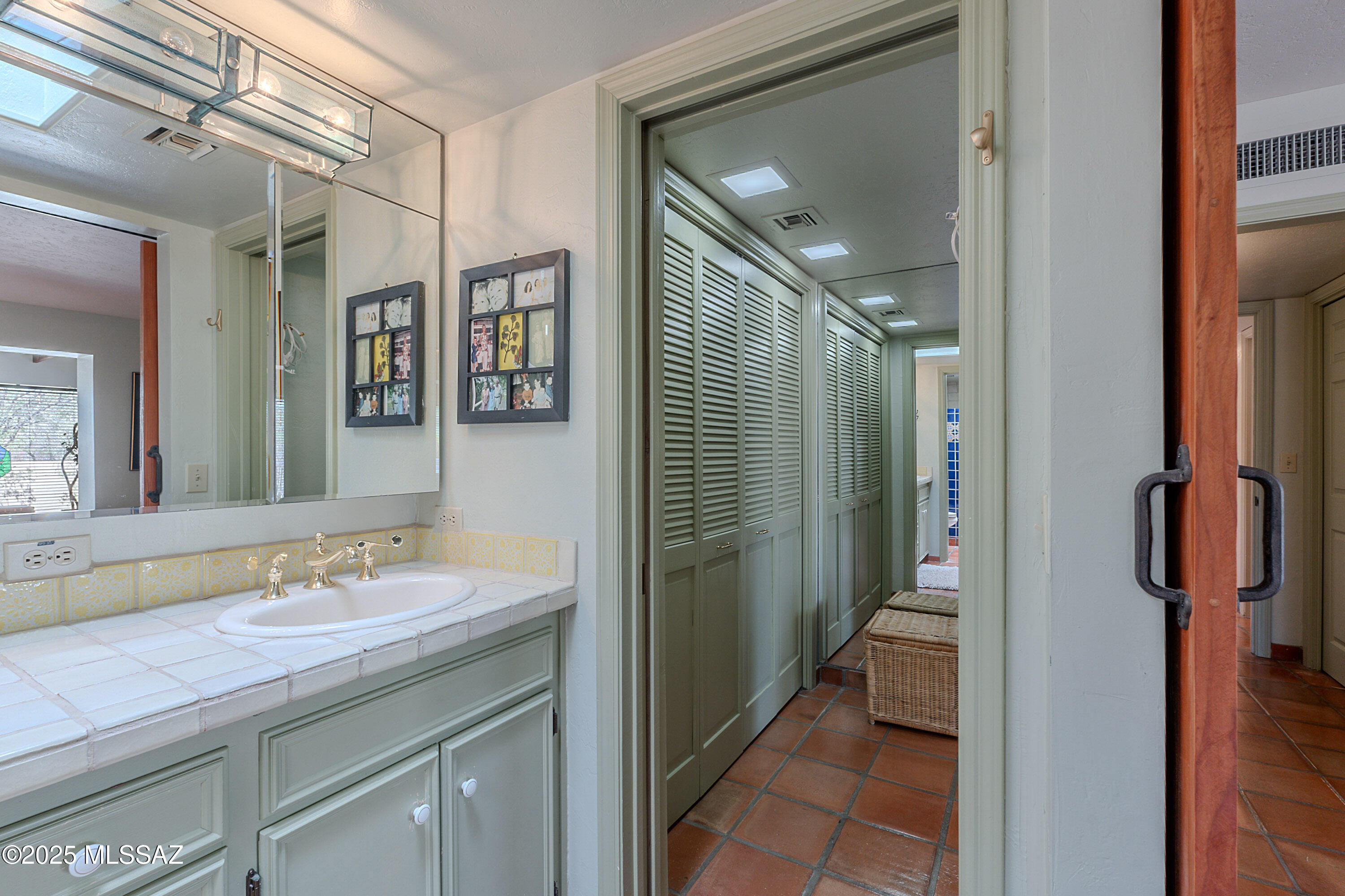 Tubac, Arizona, 85646, United States, 3 Bedrooms Bedrooms, ,2 BathroomsBathrooms,Residential,For Sale,1784502