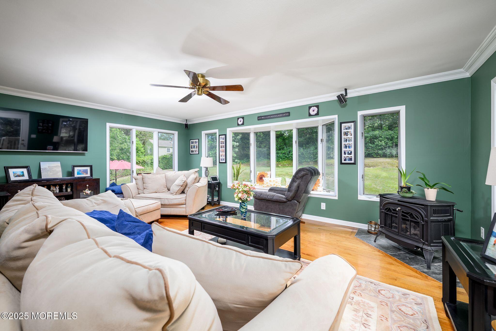 Howell, New Jersey, 07731, United States, 3 Bedrooms Bedrooms, ,2 BathroomsBathrooms,Residential,For Sale,1890448