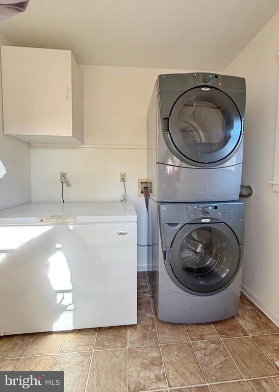 Bloomery, West Virginia, 26817, United States, 3 Bedrooms Bedrooms, ,2 BathroomsBathrooms,Residential,For Sale,1980909