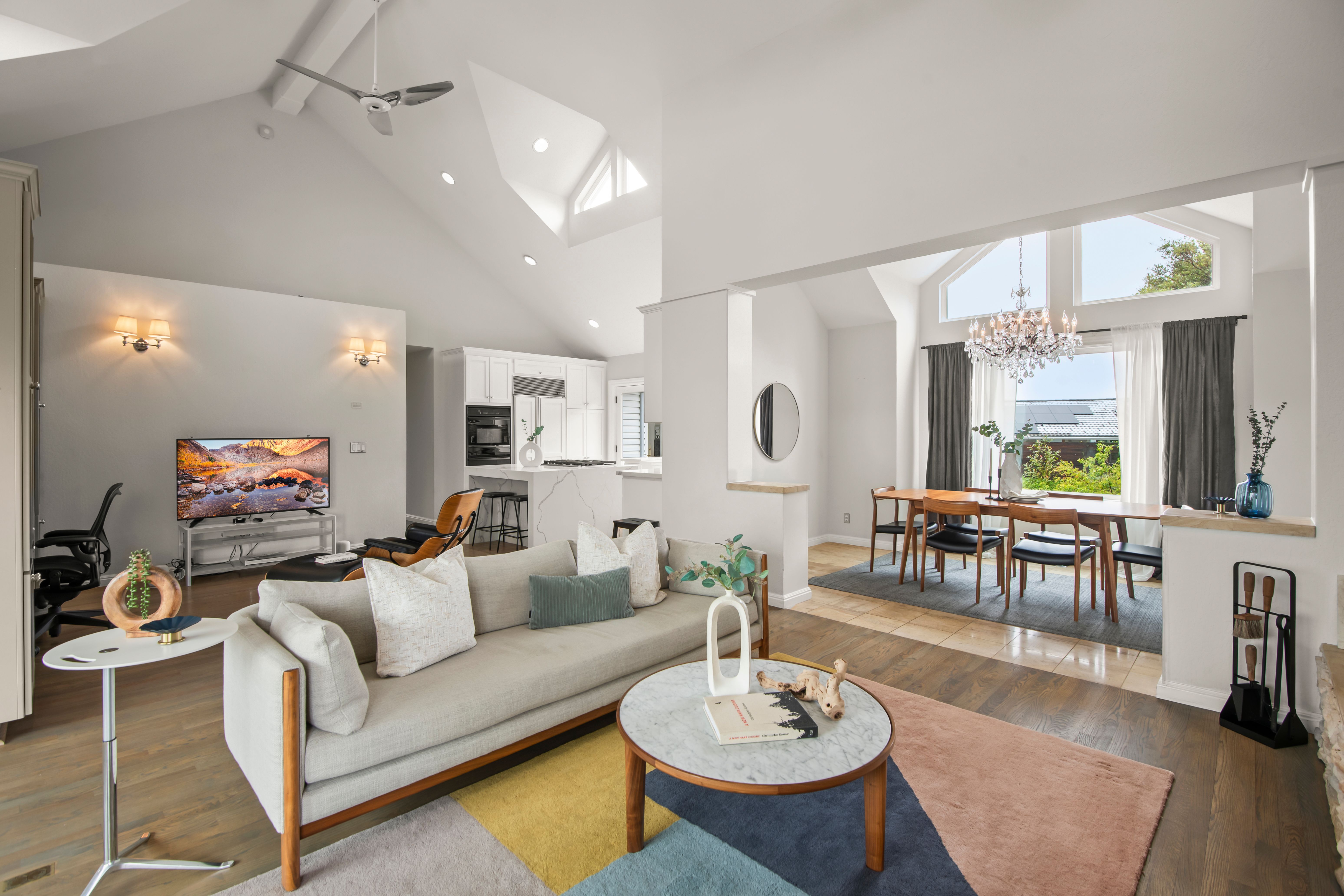  STUNNING, SERENE SARATOGA - 物件實景