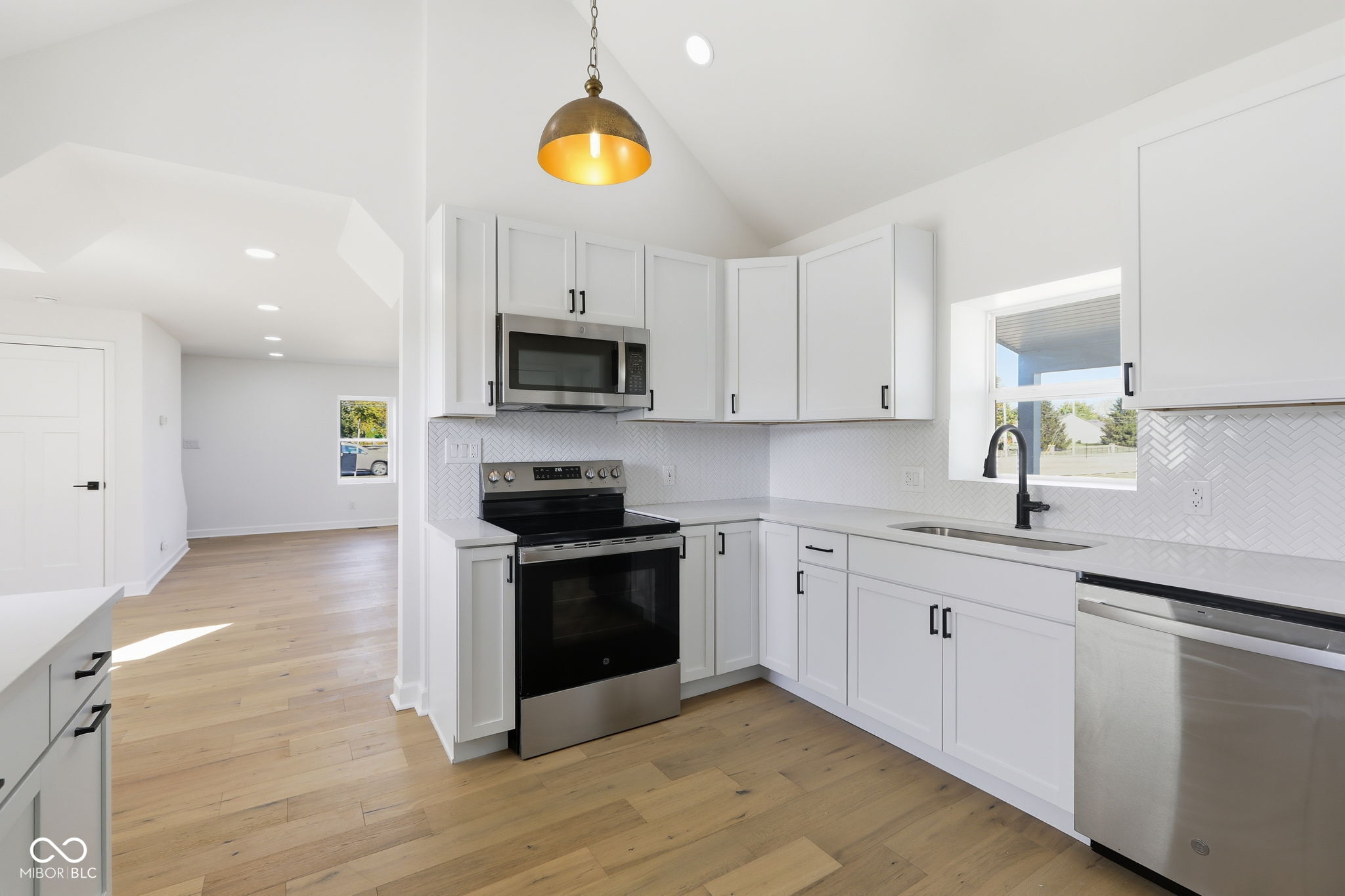 Carmel, Indiana, 46033, United States, 4 Bedrooms Bedrooms, ,3 BathroomsBathrooms,Residential,For Sale,1998022