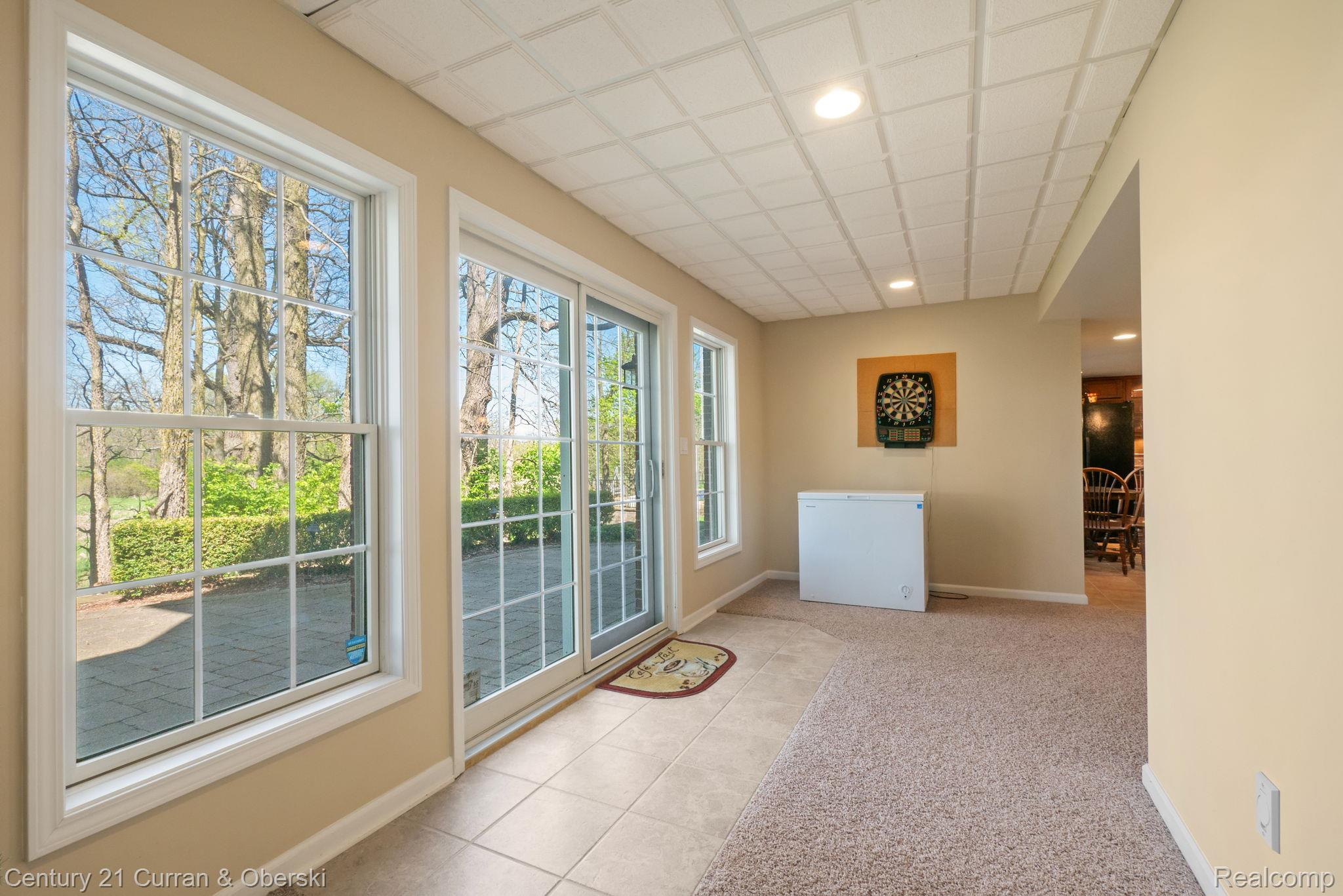 Northville, Michigan, 48168, United States, 5 Bedrooms Bedrooms, ,6 BathroomsBathrooms,Residential,For Sale,2048857