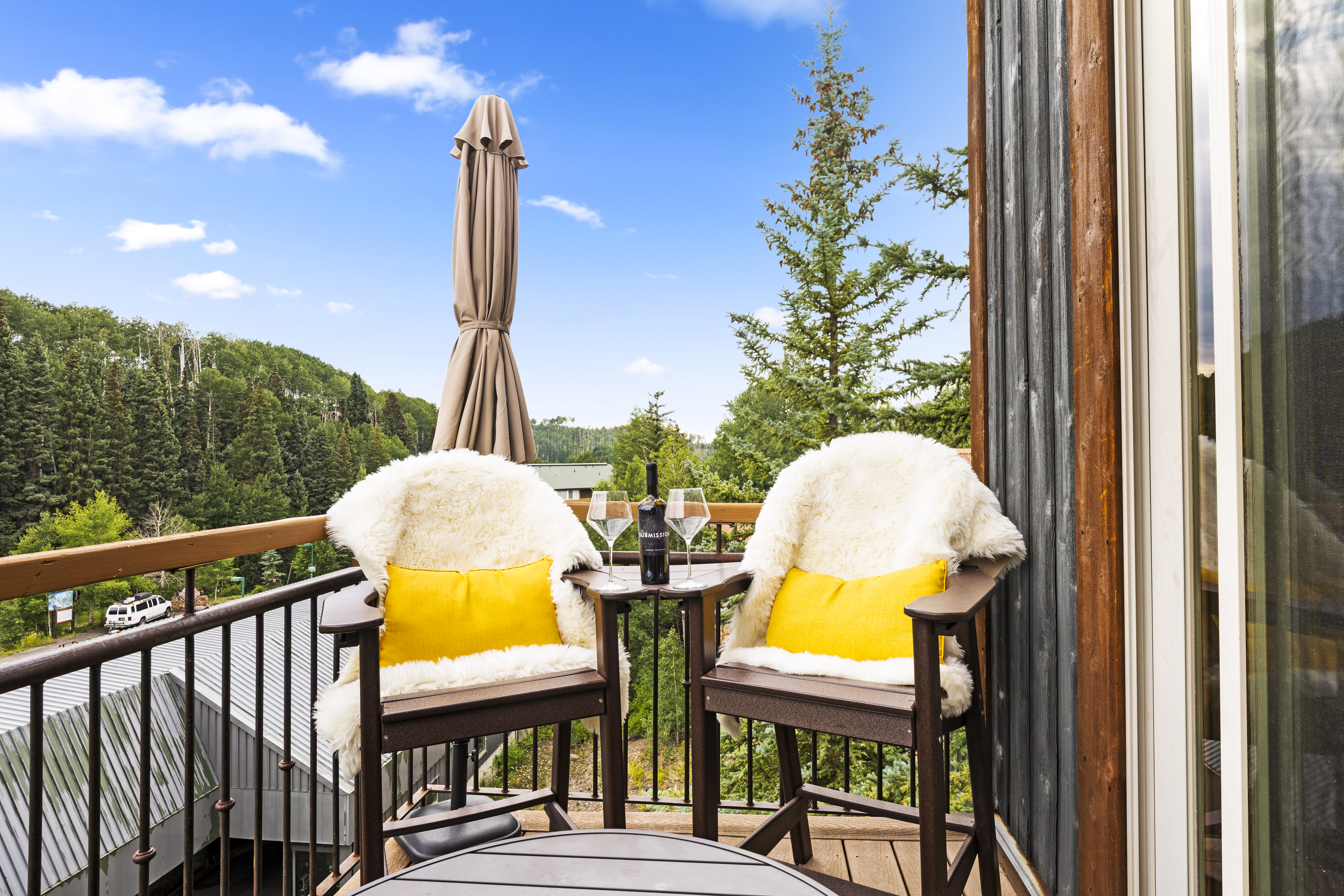  A Rare and Coveted Direct Ski Trail-side Residence at The Terrace - 物件實景