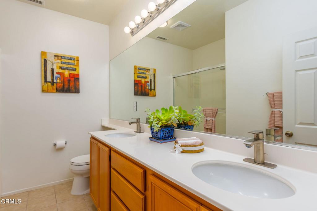 Fillmore, California, 93015, United States, 3 Bedrooms Bedrooms, ,2 BathroomsBathrooms,Residential,For Sale,1906343