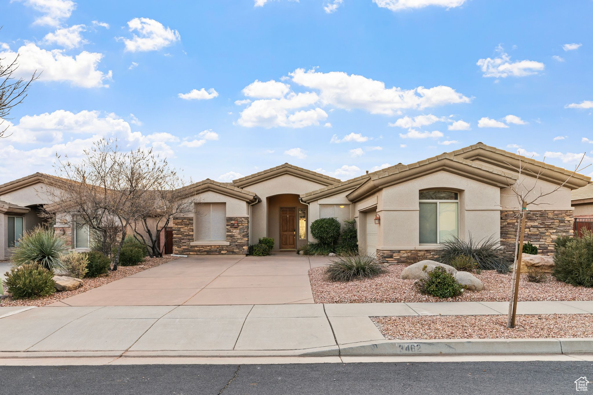 Washington, Utah, 84780, United States, 4 Bedrooms Bedrooms, ,3 BathroomsBathrooms,Residential,For Sale,1696576