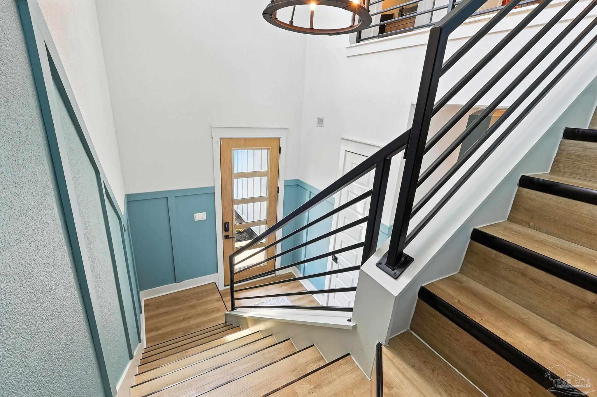 Pensacola, Florida, 32507, United States, 3 Bedrooms Bedrooms, ,3 BathroomsBathrooms,Residential,For Sale,1956386