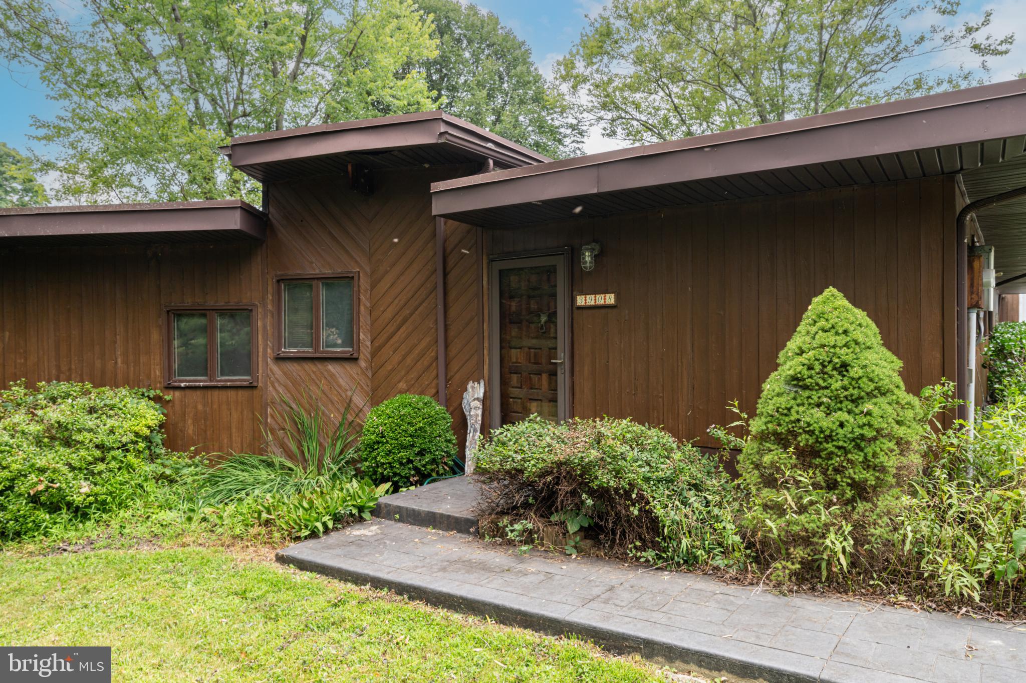 Smithsburg, Maryland, 21783, United States, 1 Bedroom Bedrooms, ,2 BathroomsBathrooms,Residential,For Sale,1929161