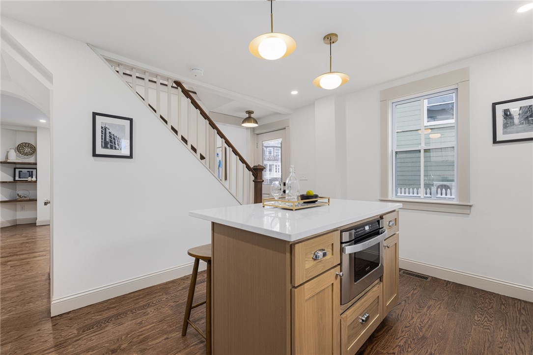 Providence, Rhode Island, 02906, United States, 4 Bedrooms Bedrooms, ,3 BathroomsBathrooms,Residential,For Sale,2000576