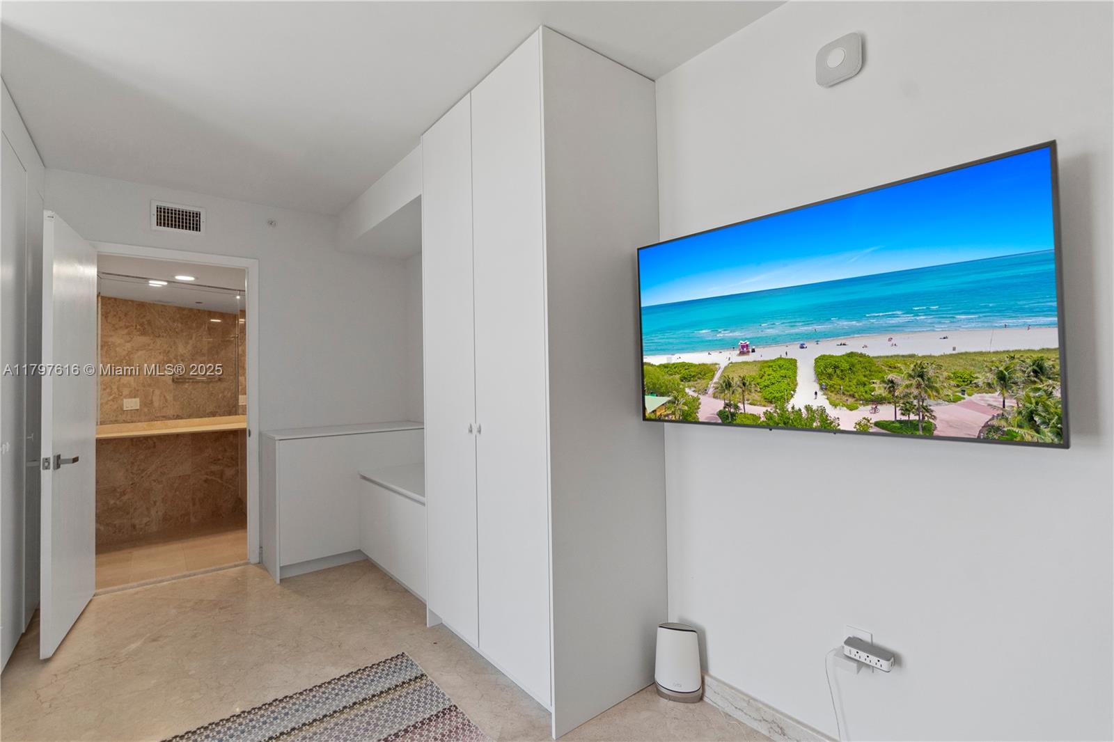 Sunny Isles Beach, Florida, 33160, United States, 3 Bedrooms Bedrooms, ,5 BathroomsBathrooms,Residential,For Sale,1796970