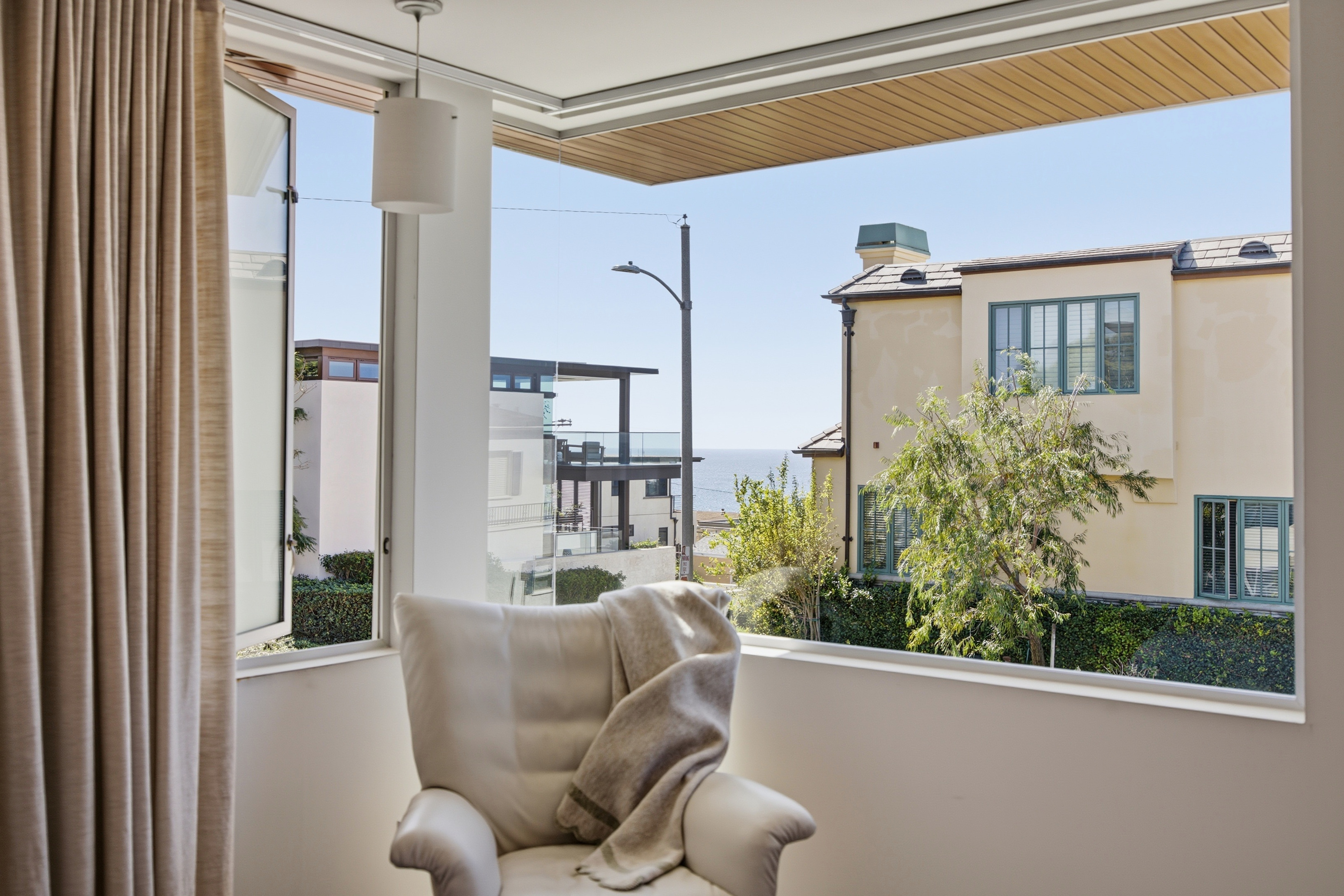  2404 Alma Avenue, Manhattan Beach, CA 90266 - 物件實景
