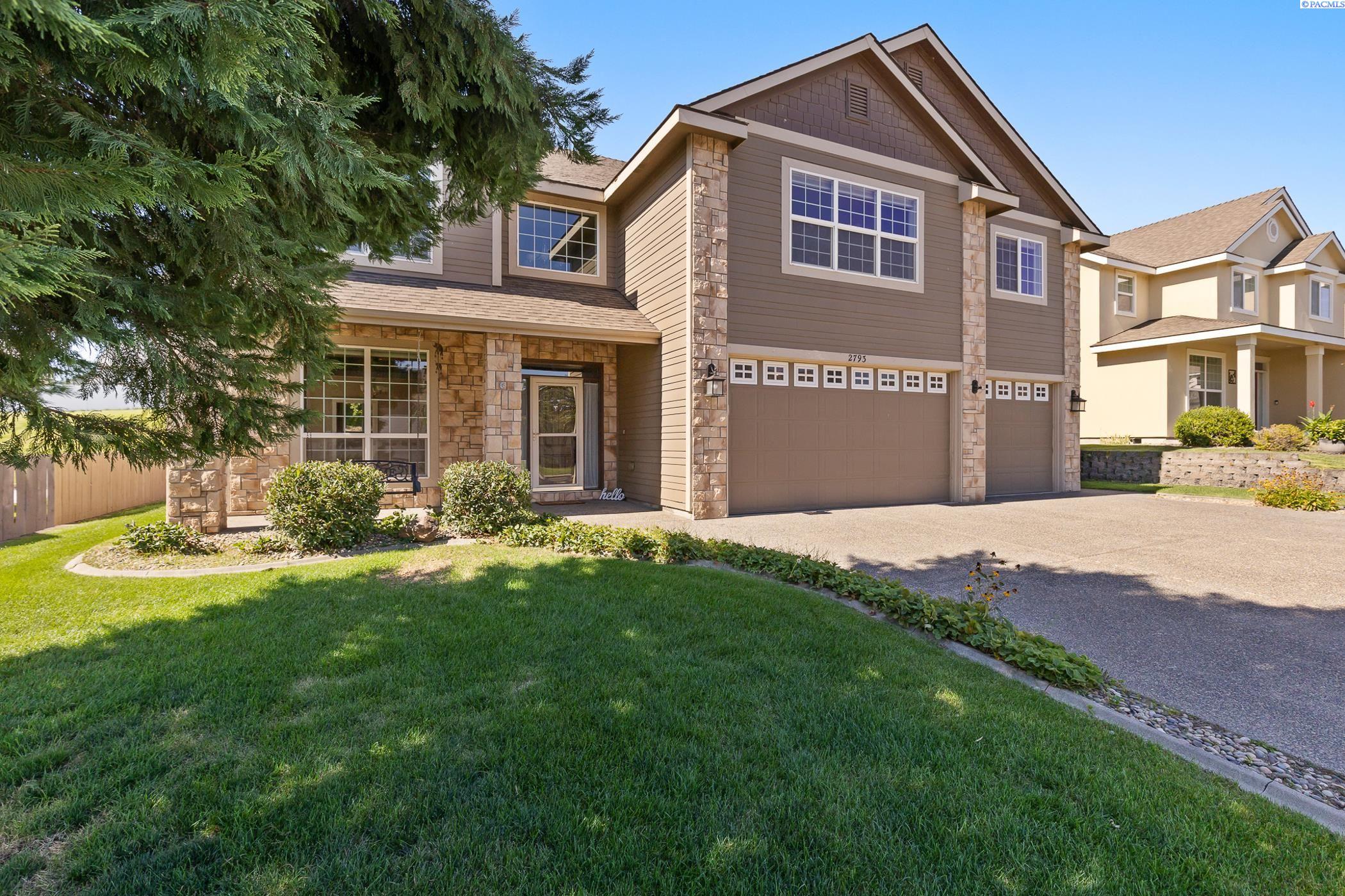 Richland, Washington, 99354, United States, 5 Bedrooms Bedrooms, ,2 BathroomsBathrooms,Residential,For Sale,1925310