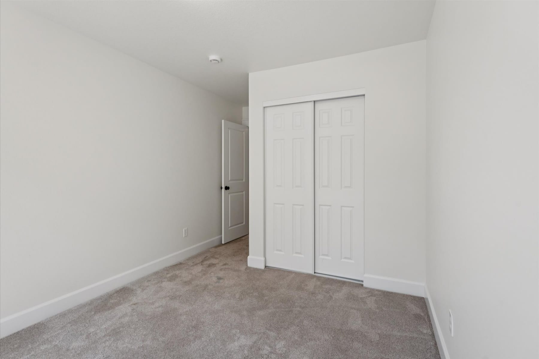  2605 SE 105TH AVE Portland, OR 97266 - 物件實景
