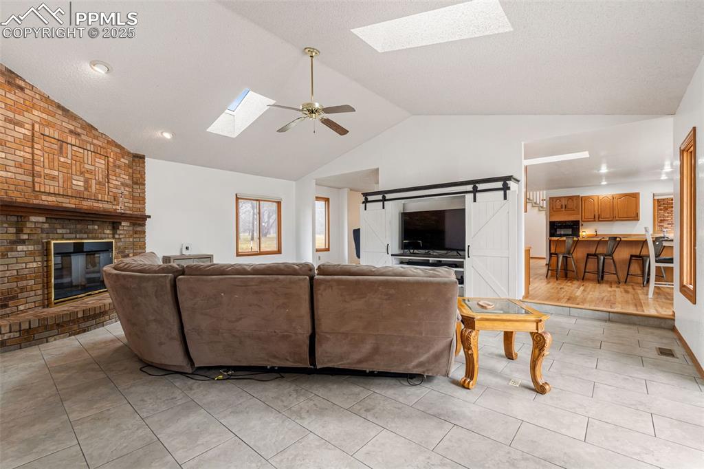 Monument, Colorado, 80132, United States, 4 Bedrooms Bedrooms, ,4 BathroomsBathrooms,Residential,For Sale,1934260