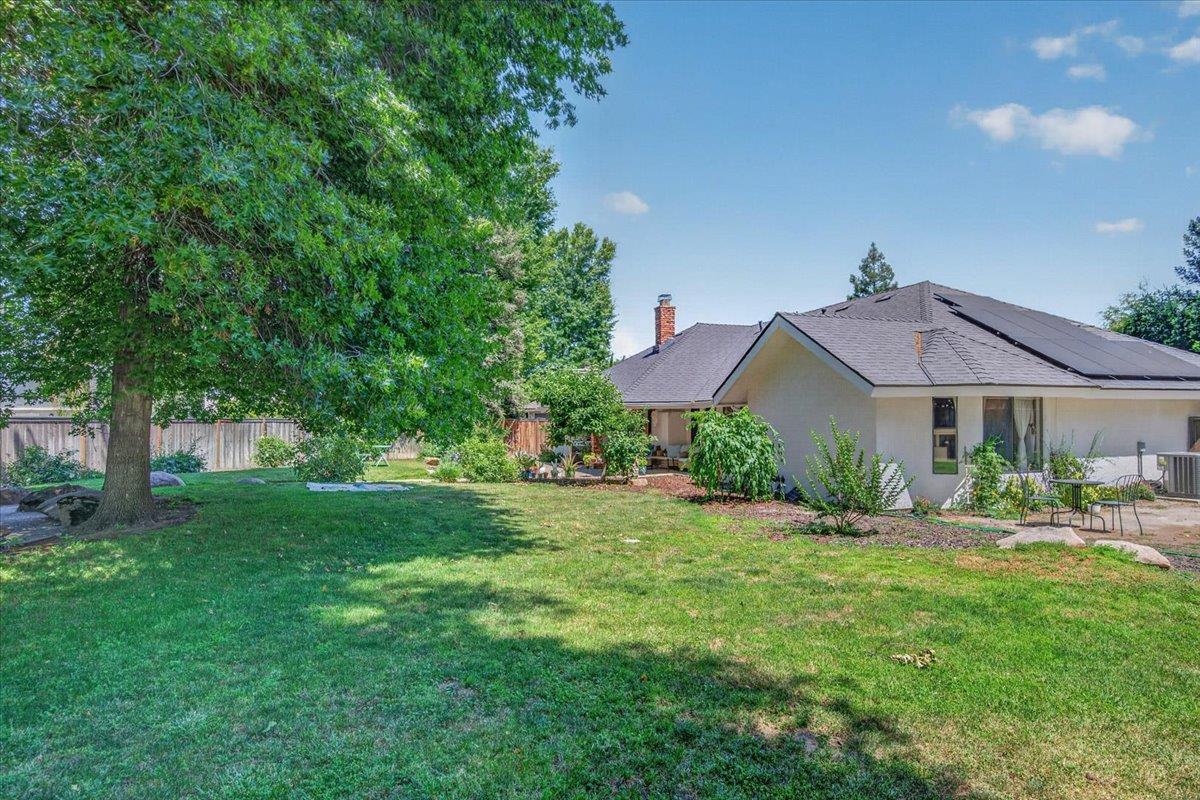 Fresno, California, 93730, United States, 3 Bedrooms Bedrooms, ,2 BathroomsBathrooms,Residential,For Sale,2042893