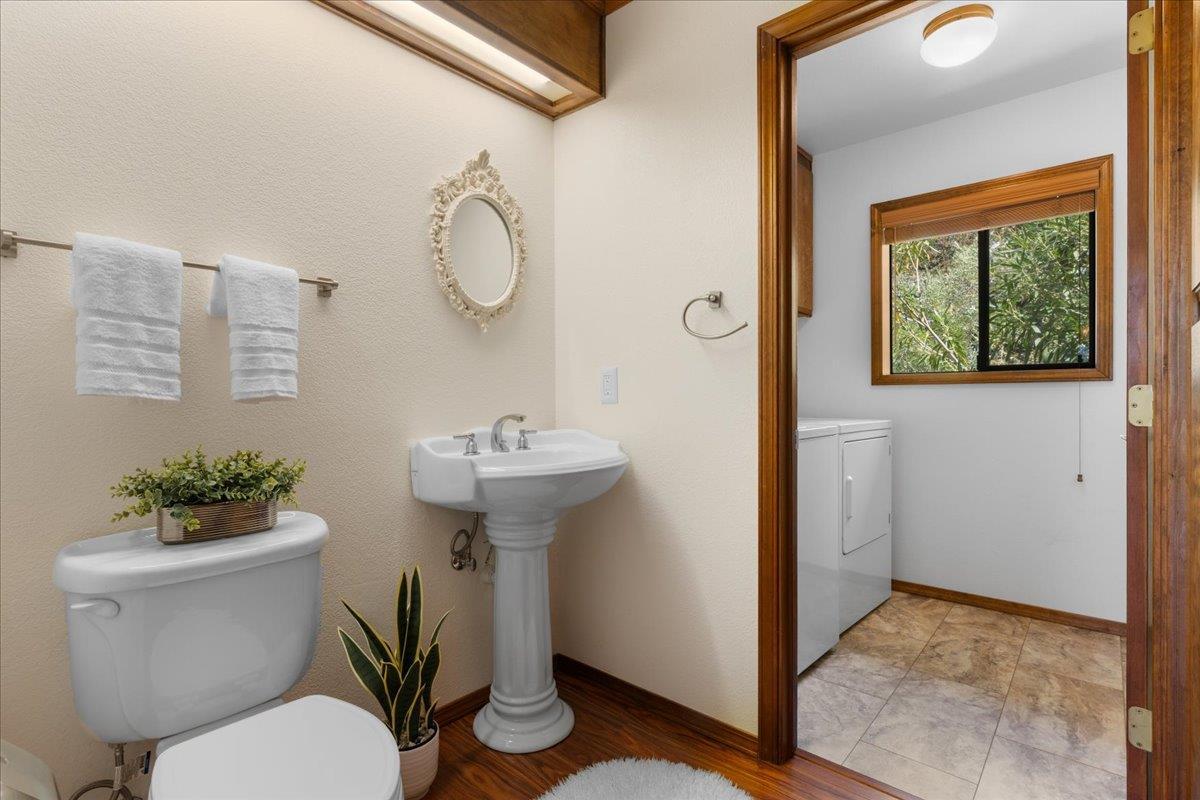 Penn Valley, California, 95946, United States, 3 Bedrooms Bedrooms, ,3 BathroomsBathrooms,Residential,For Sale,1910583