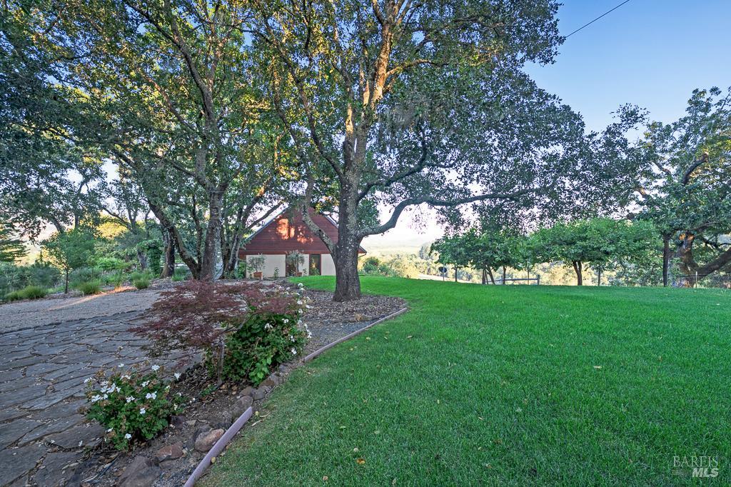 Healdsburg, California, 95448, United States, 3 Bedrooms Bedrooms, ,4 BathroomsBathrooms,Residential,For Sale,1866142
