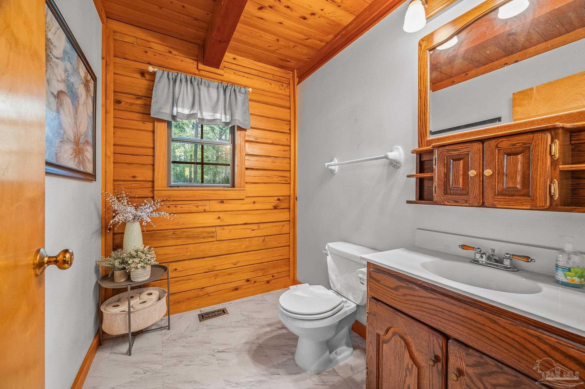 Molino, Florida, 32577, United States, 4 Bedrooms Bedrooms, ,3 BathroomsBathrooms,Residential,For Sale,1876750